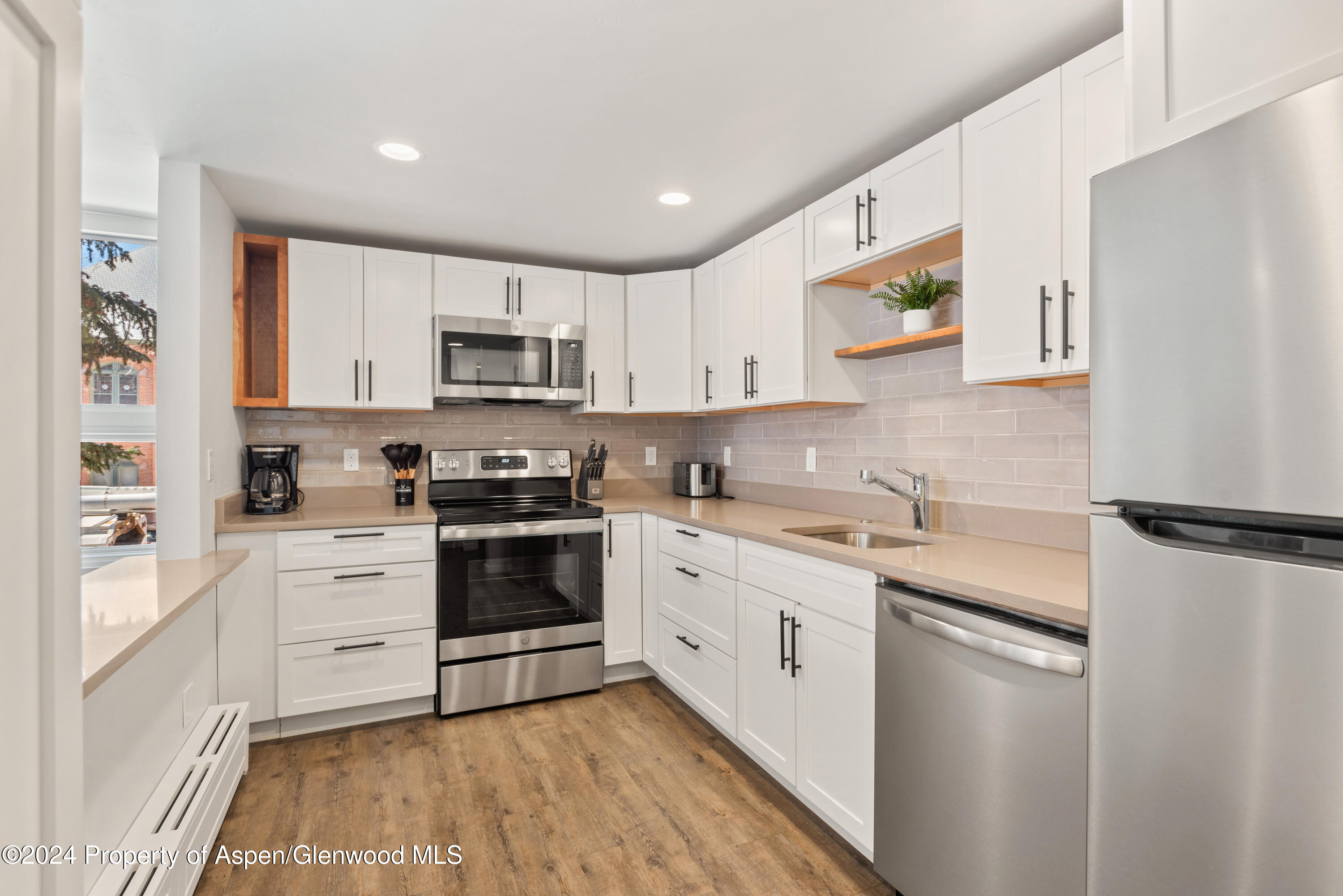 605 E Main Street Aspen CO 81611