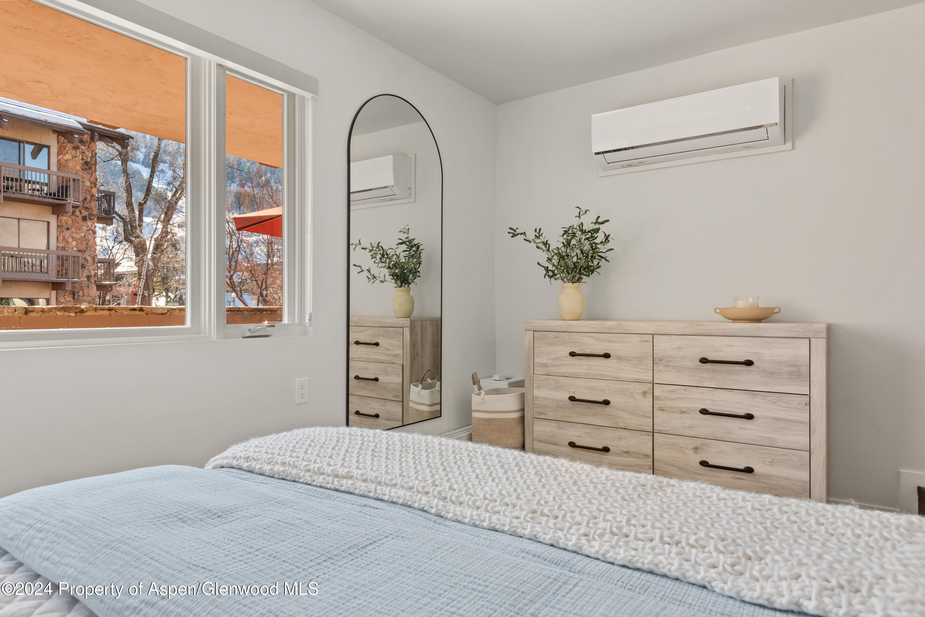 605 E Main Street Aspen CO 81611