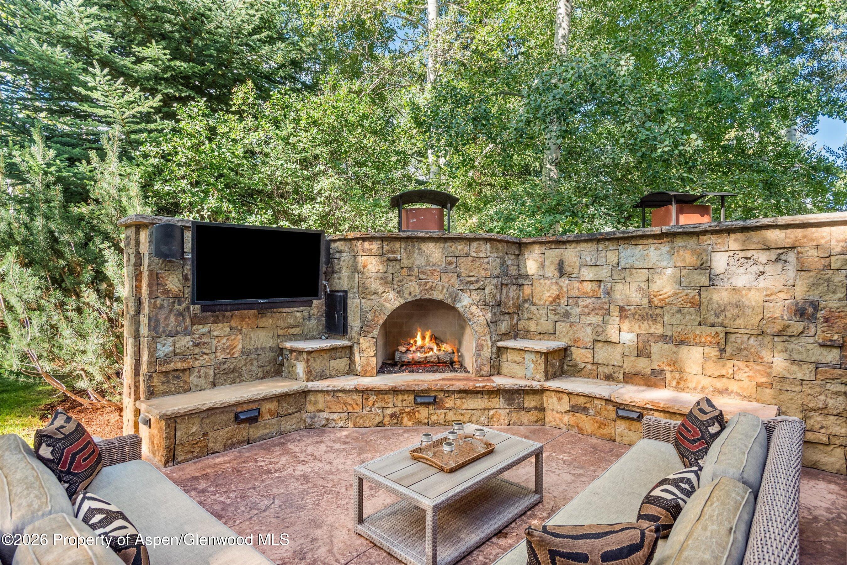 1395 Snowbunny Lane Aspen CO 81611