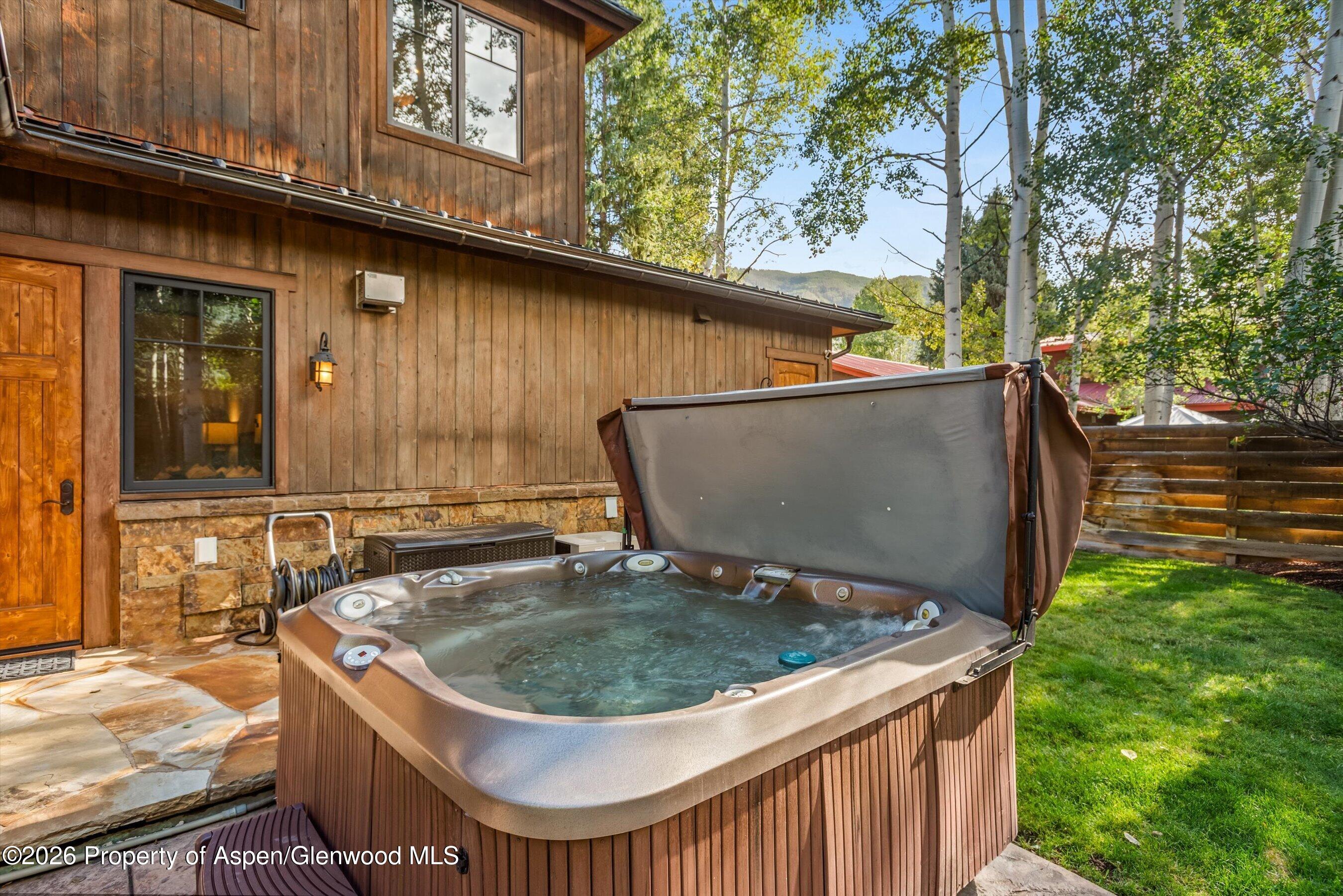 1395 Snowbunny Lane Aspen CO 81611