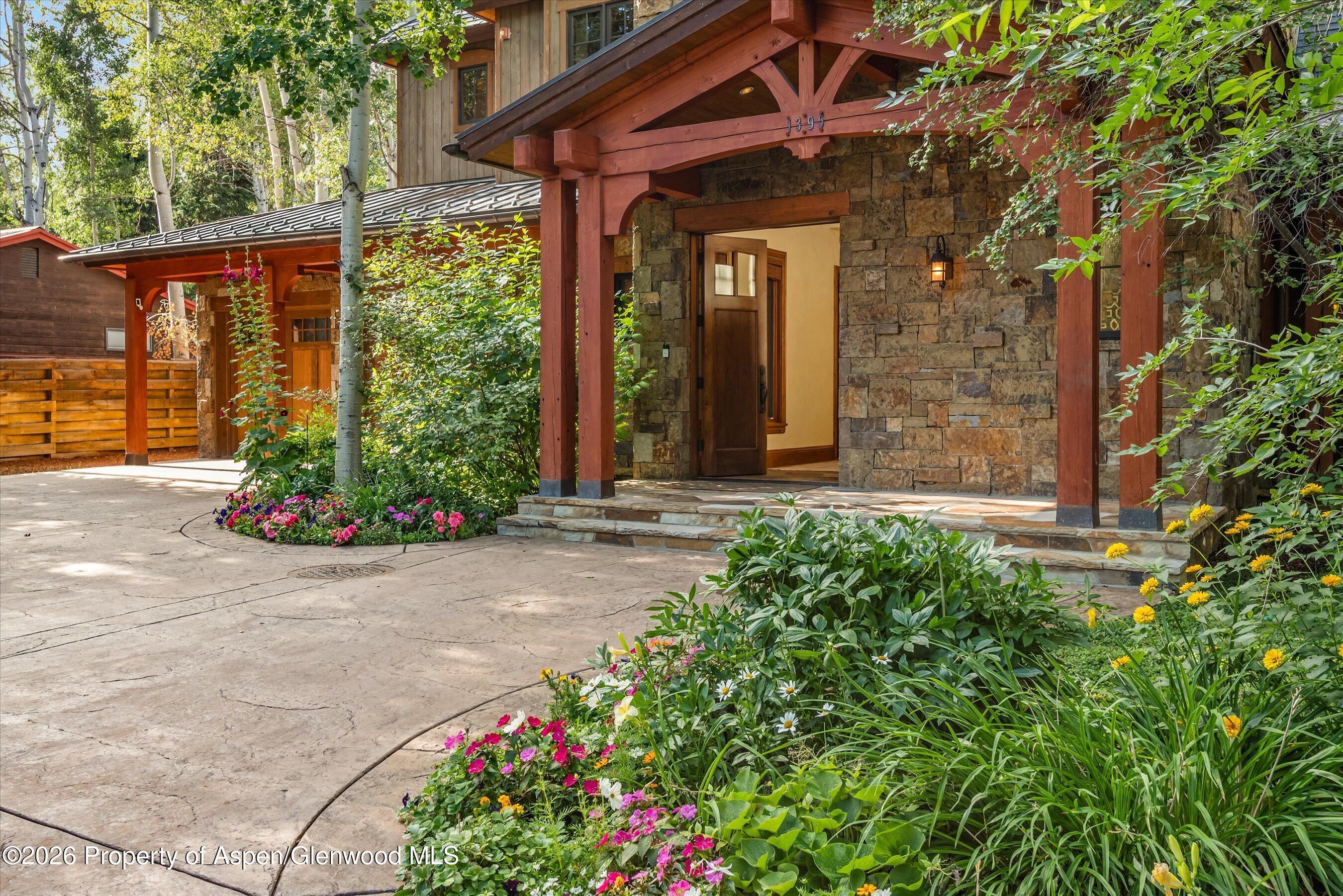 1395 Snowbunny Lane Aspen CO 81611