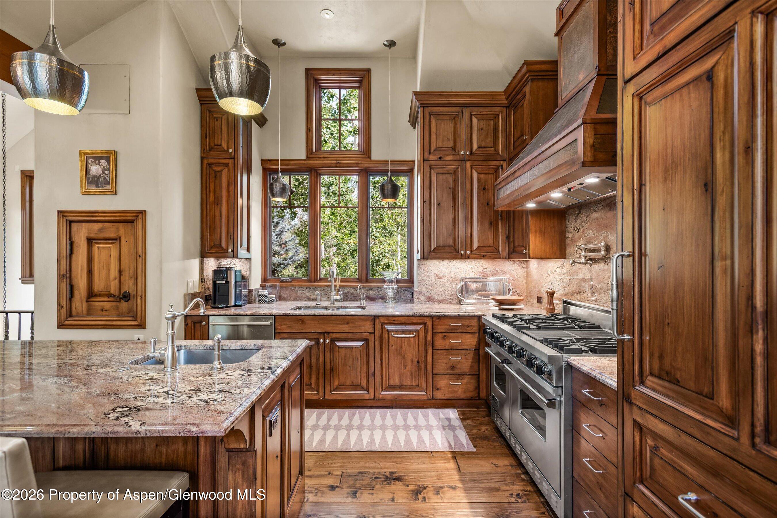 1395 Snowbunny Lane Aspen CO 81611