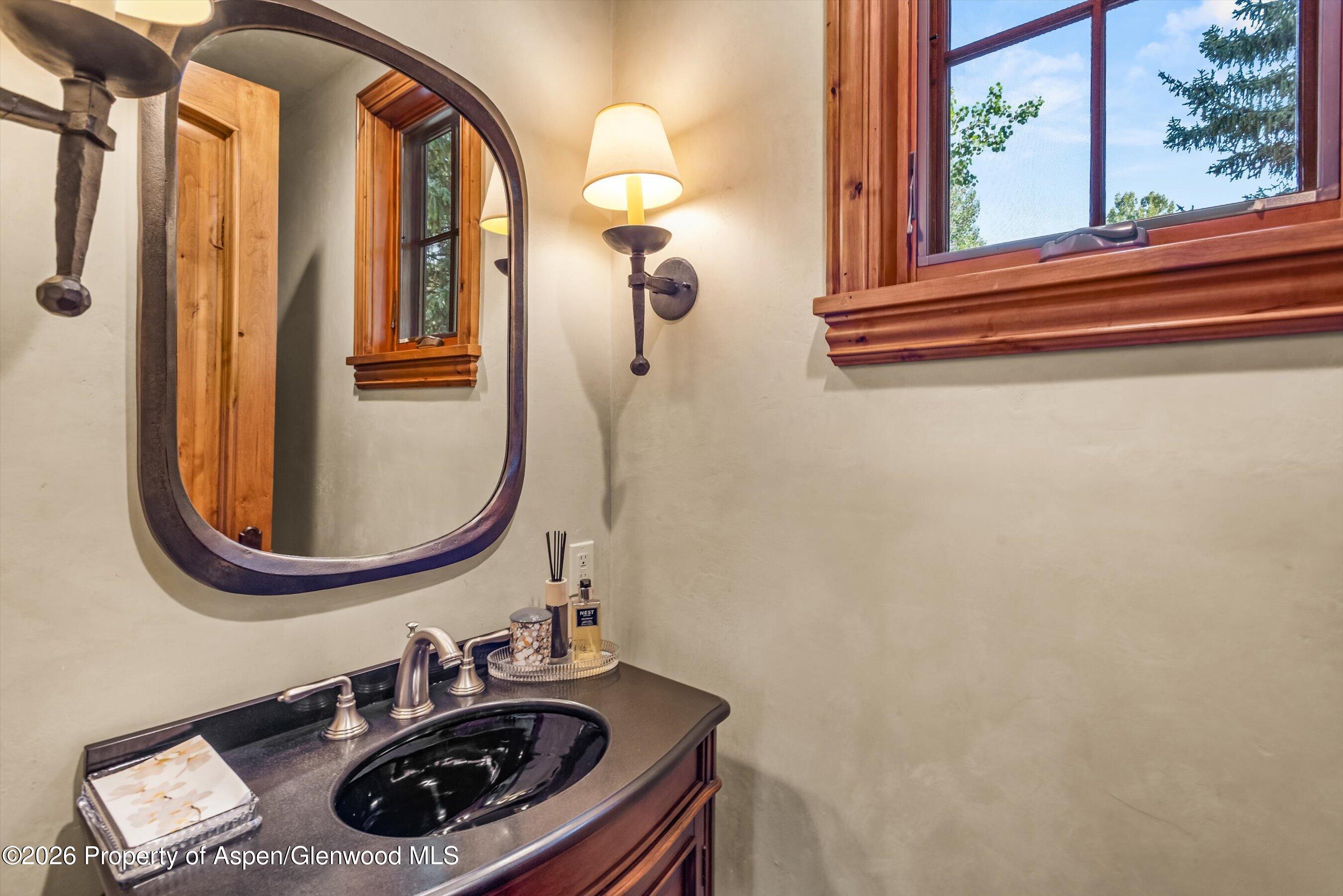 1395 Snowbunny Lane Aspen CO 81611