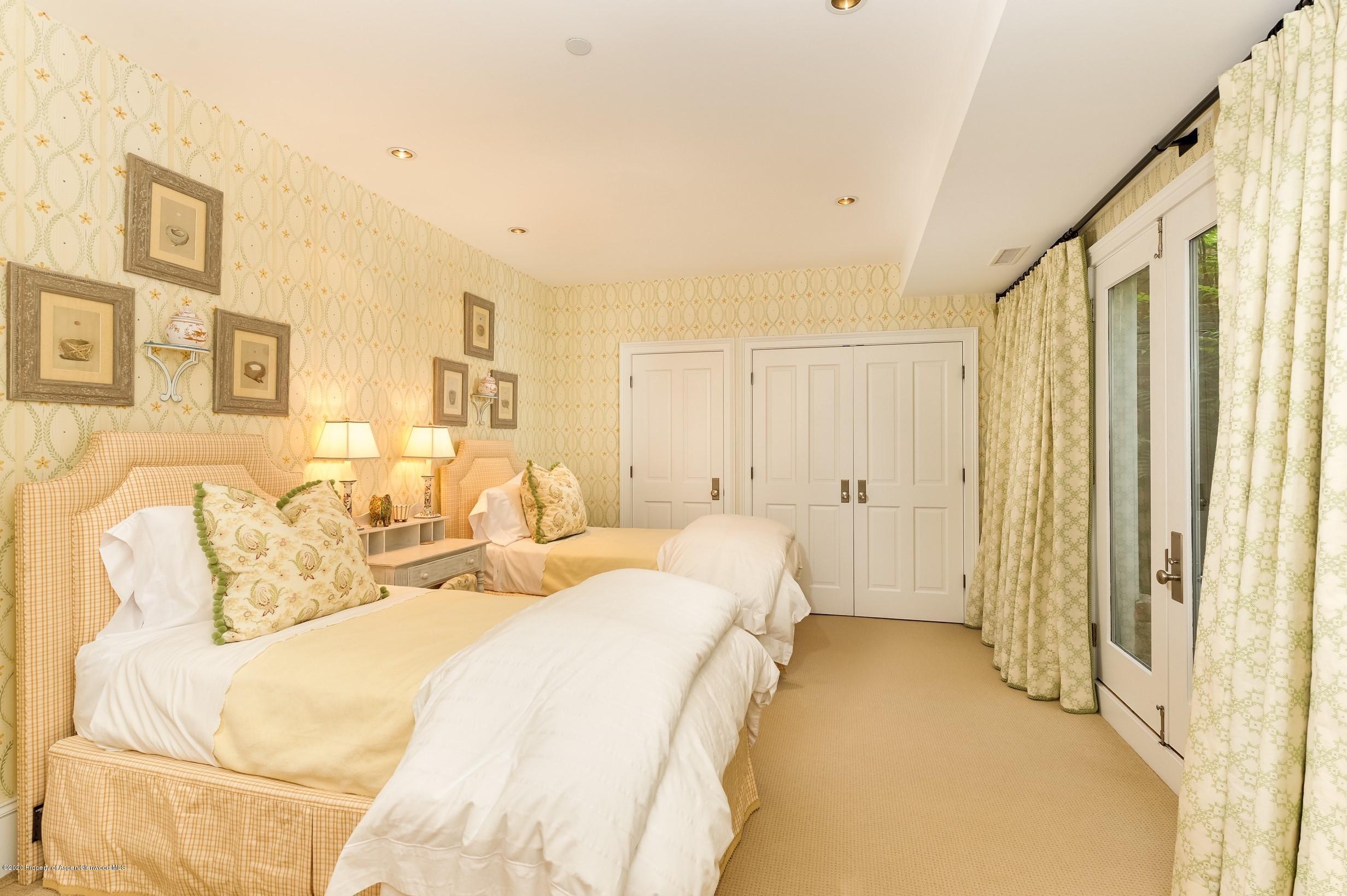 716 W Francis Street Aspen CO 81611