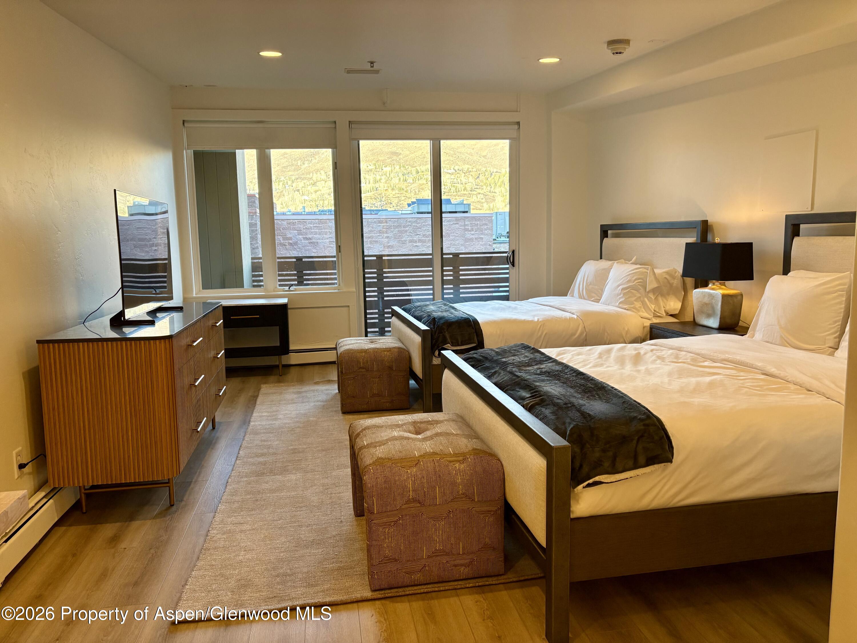 426 E Hyman Aspen CO 81611