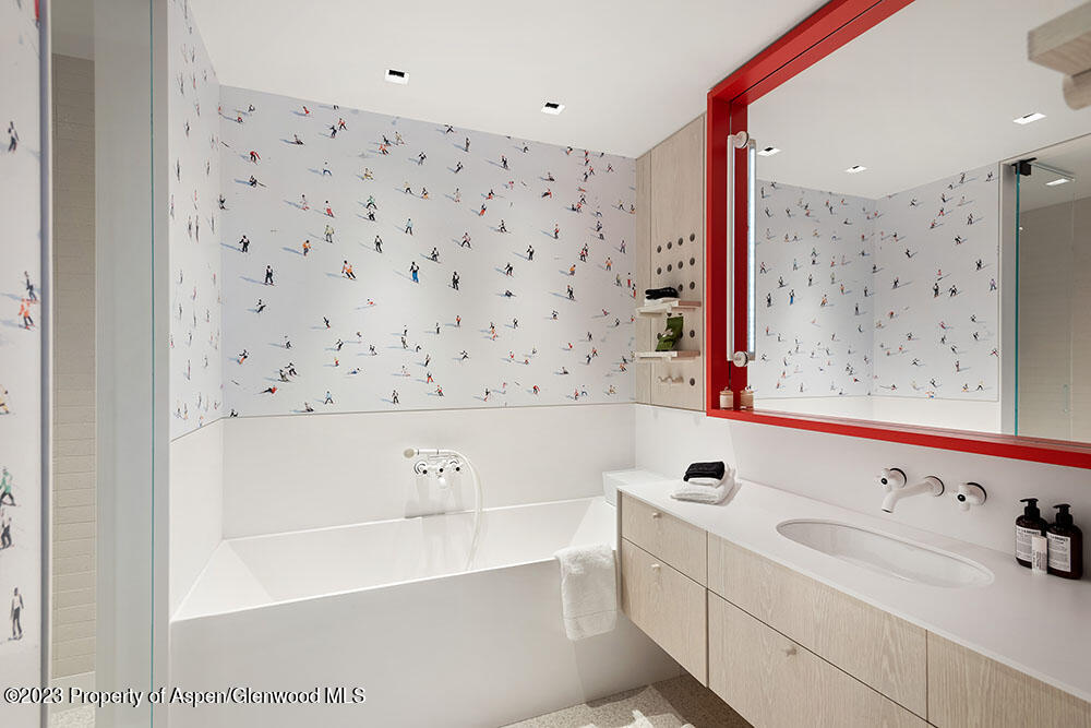 630 W Hopkins Avenue Aspen CO 81611