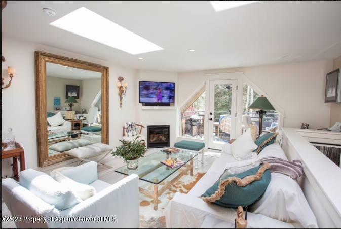 108 W Hyman Avenue Aspen CO 81611