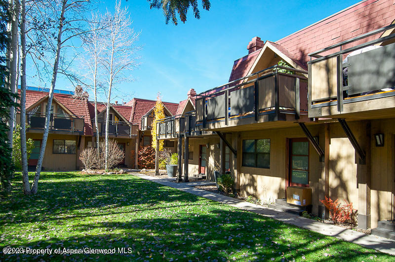 108 W Hyman Avenue Aspen CO 81611