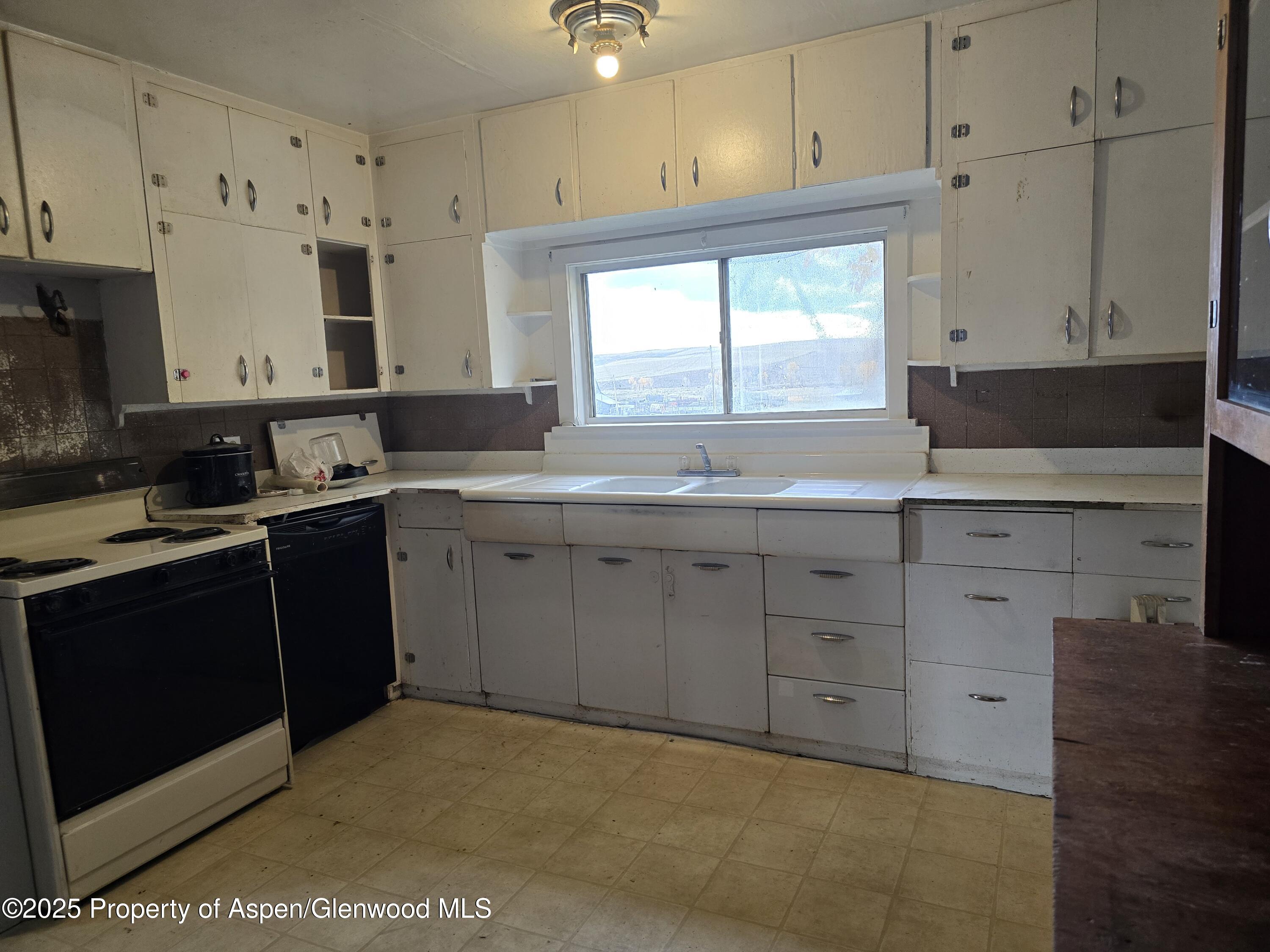 33882 N Highway 13 Craig CO 81625