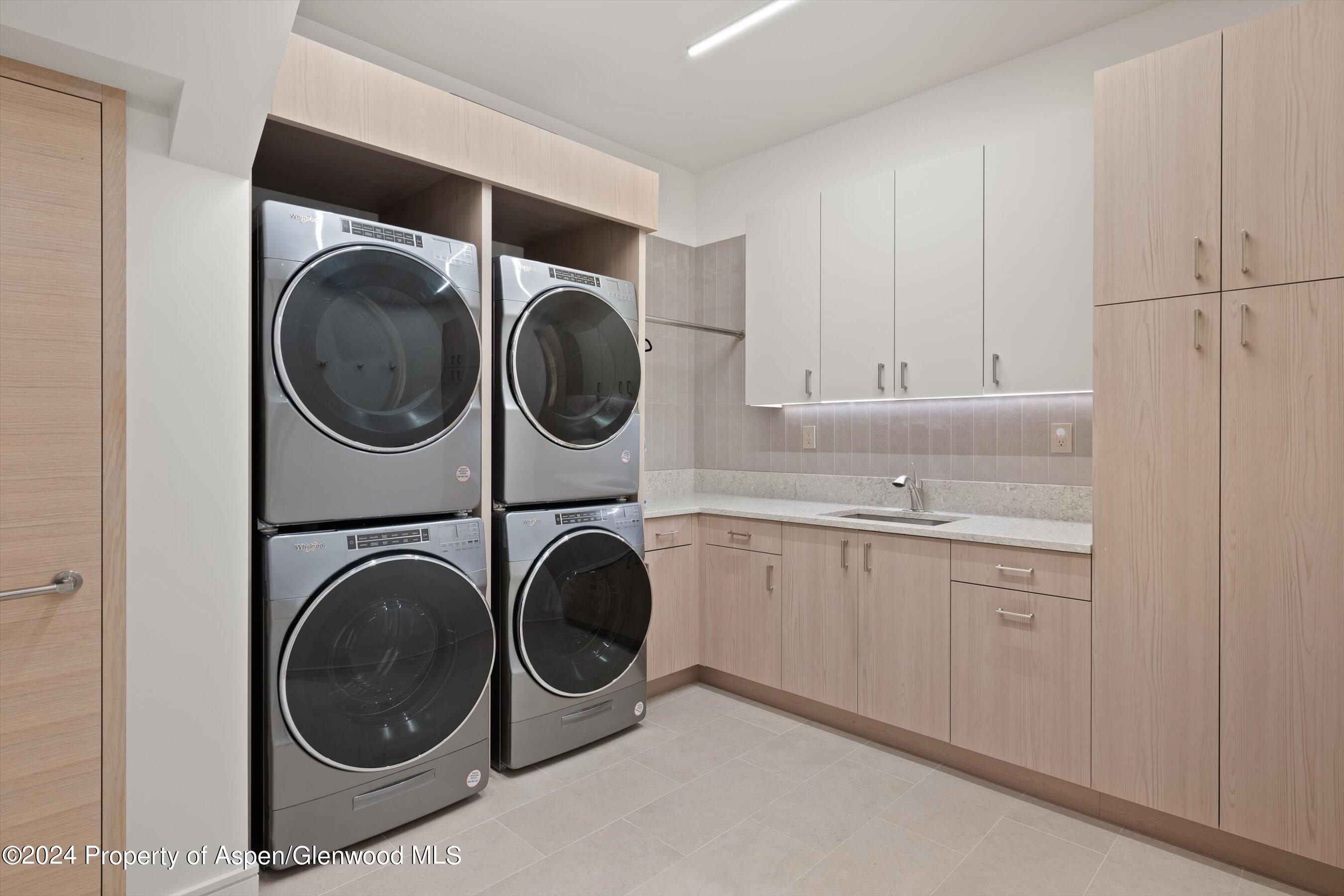 105 E Hallam Street Aspen CO 81611