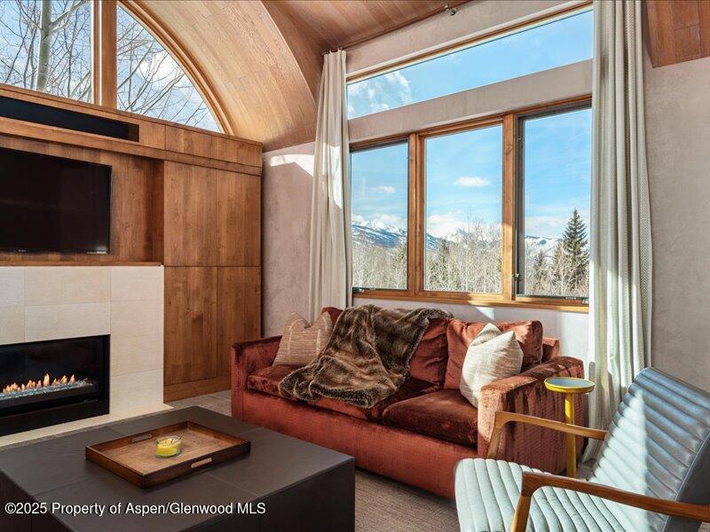 975 S Starwood Aspen CO 81611