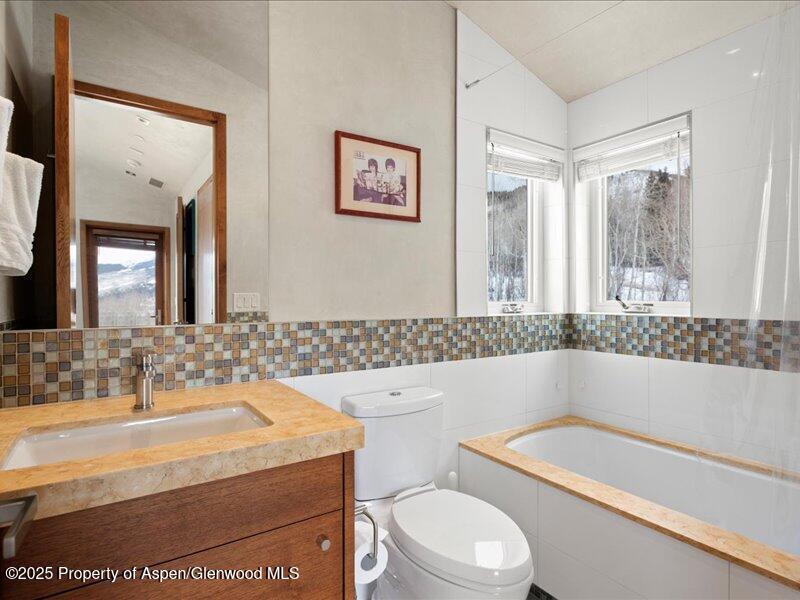 975 S Starwood Aspen CO 81611