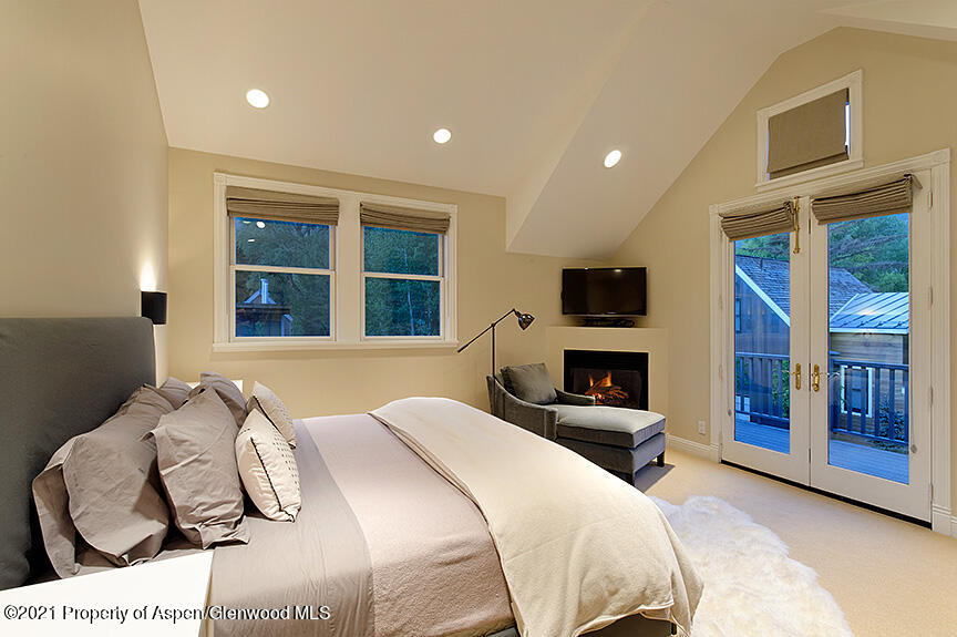 334 W Hallam Street Aspen CO 81611
