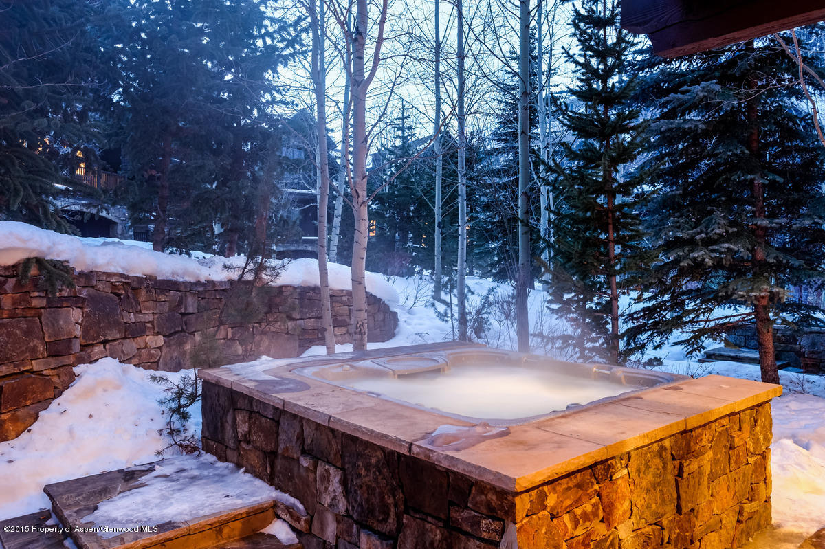 64 Prospector Road Aspen CO 81611