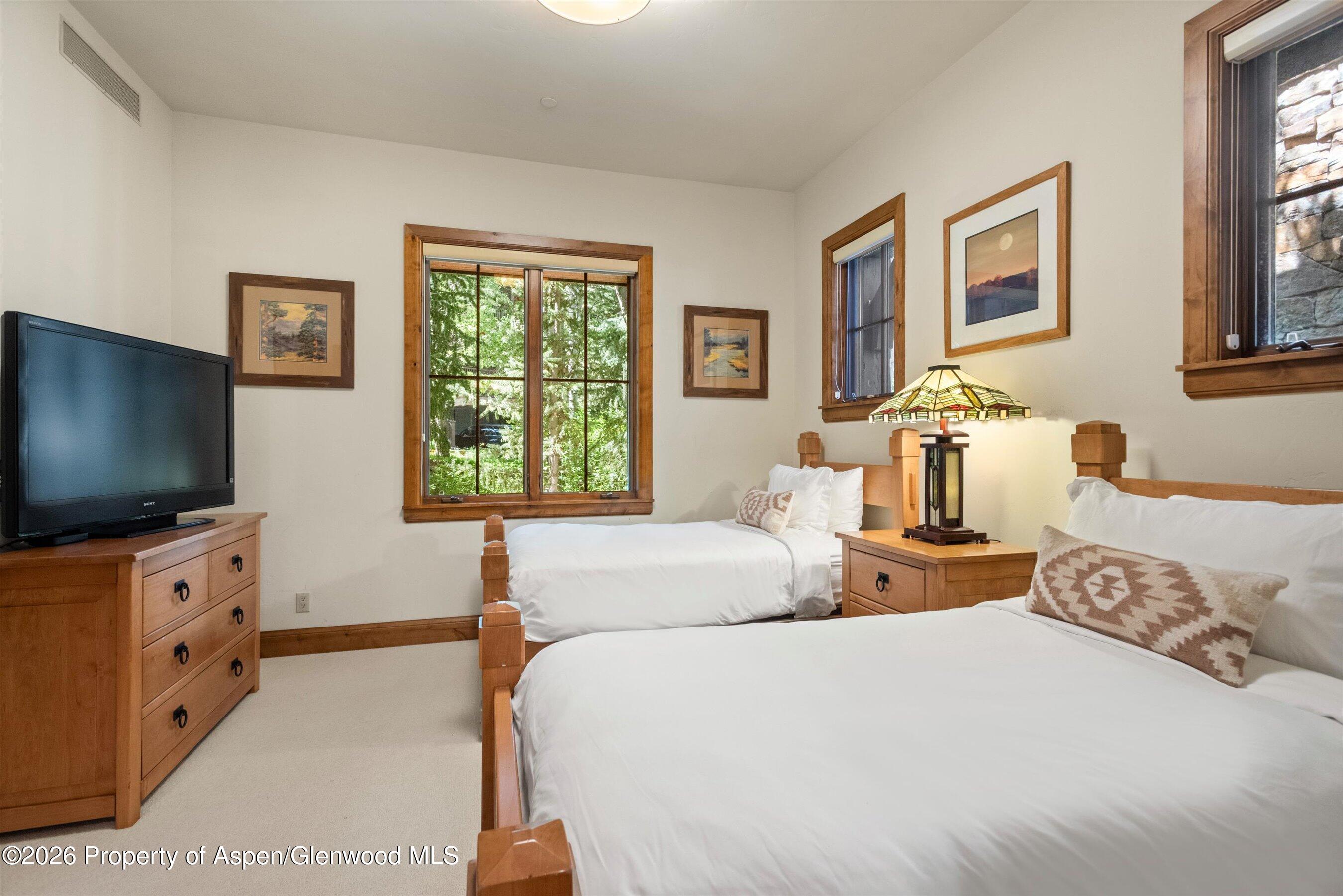 64 Prospector Road Aspen CO 81611