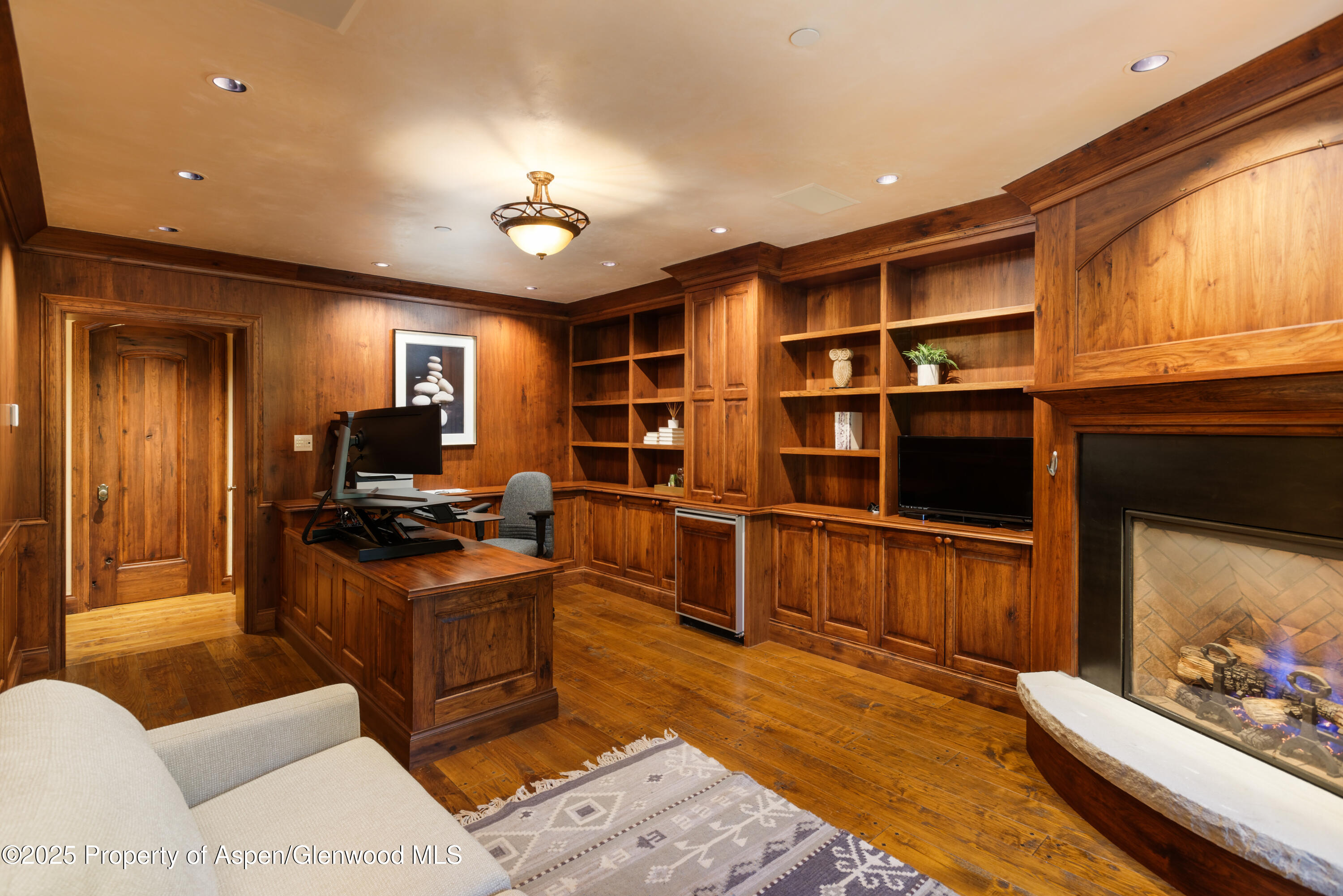 388 Exhibition Lane Aspen CO 81611