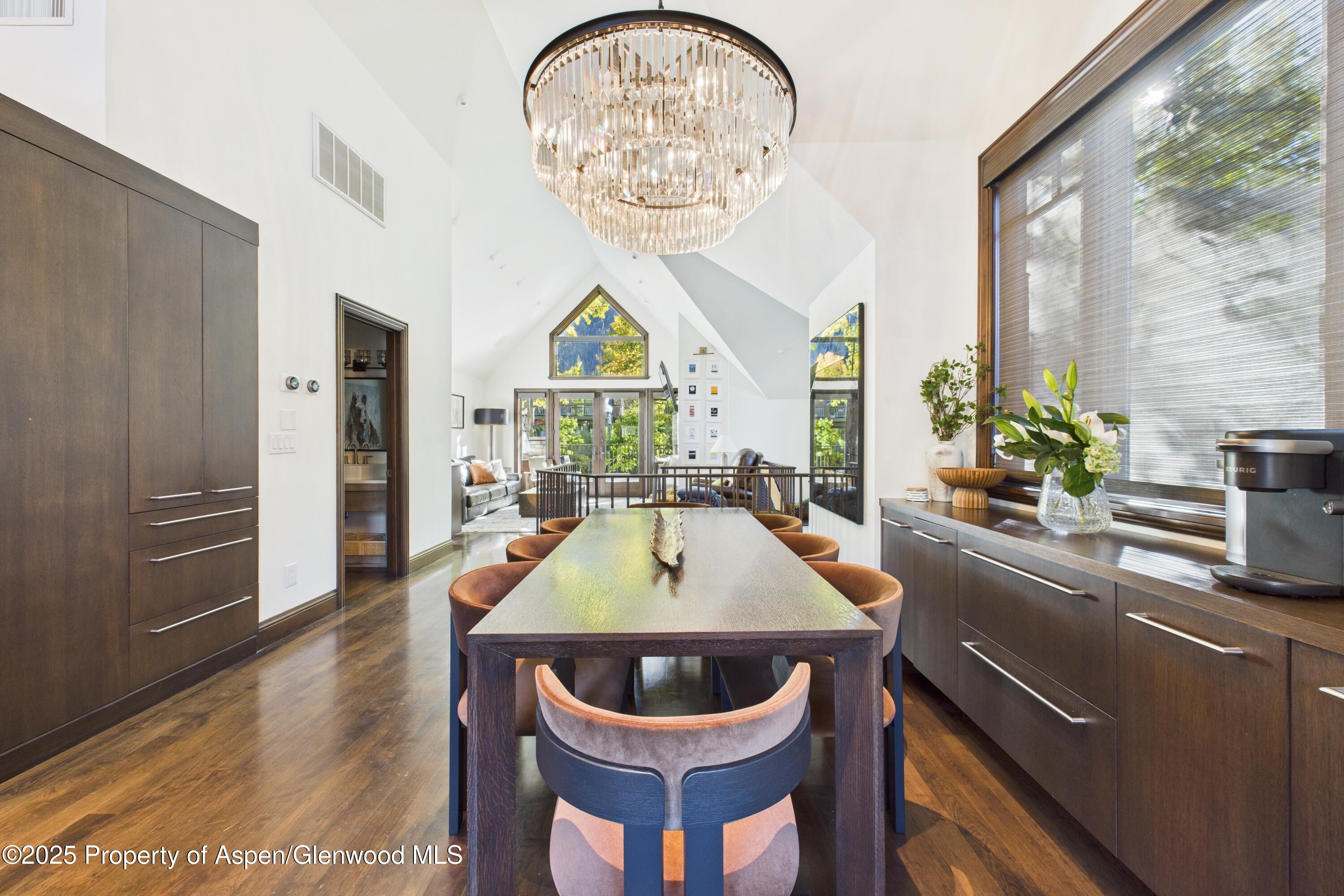 910 E Cooper Avenue Aspen CO 81611