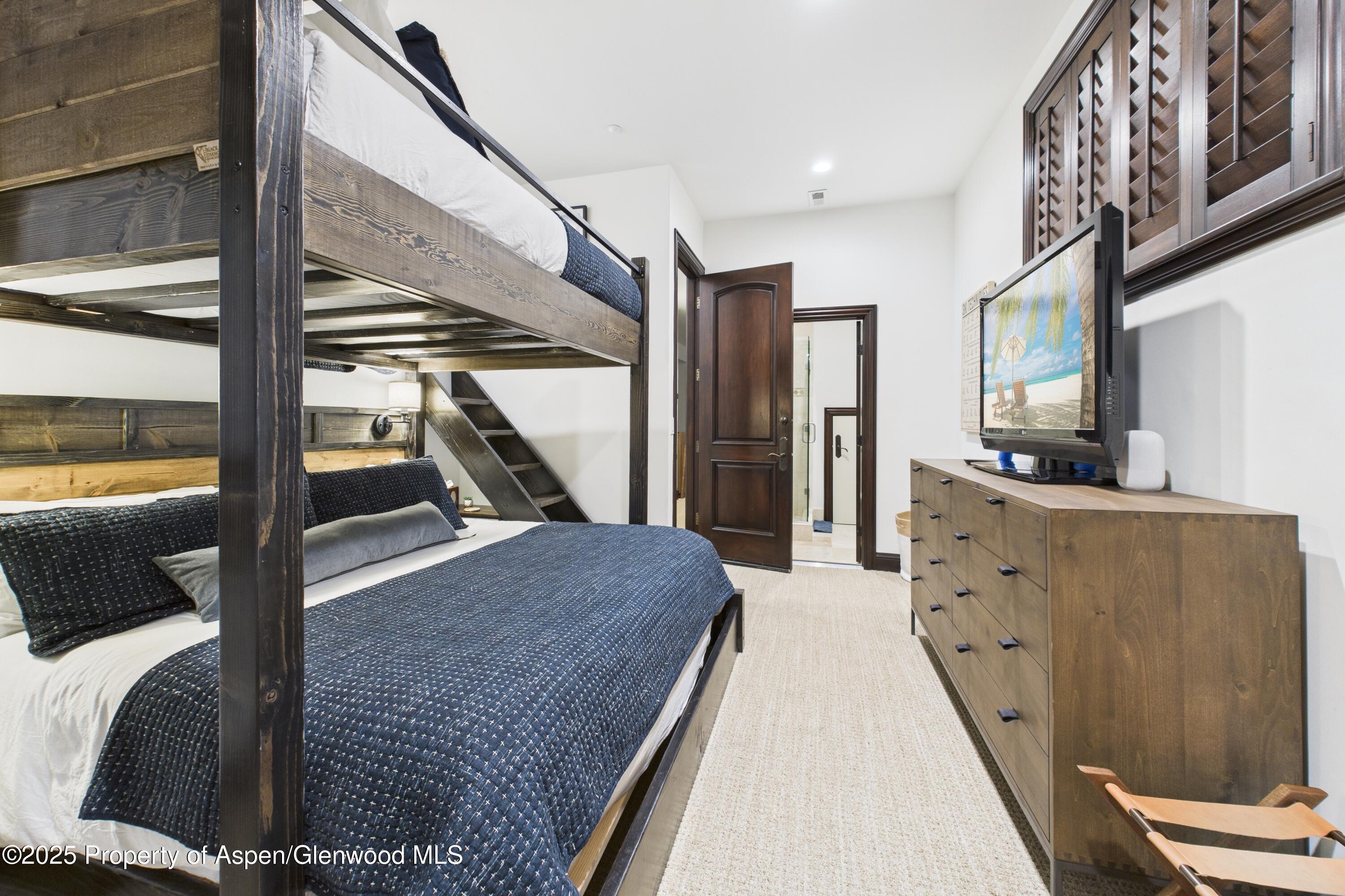 910 E Cooper Avenue Aspen CO 81611