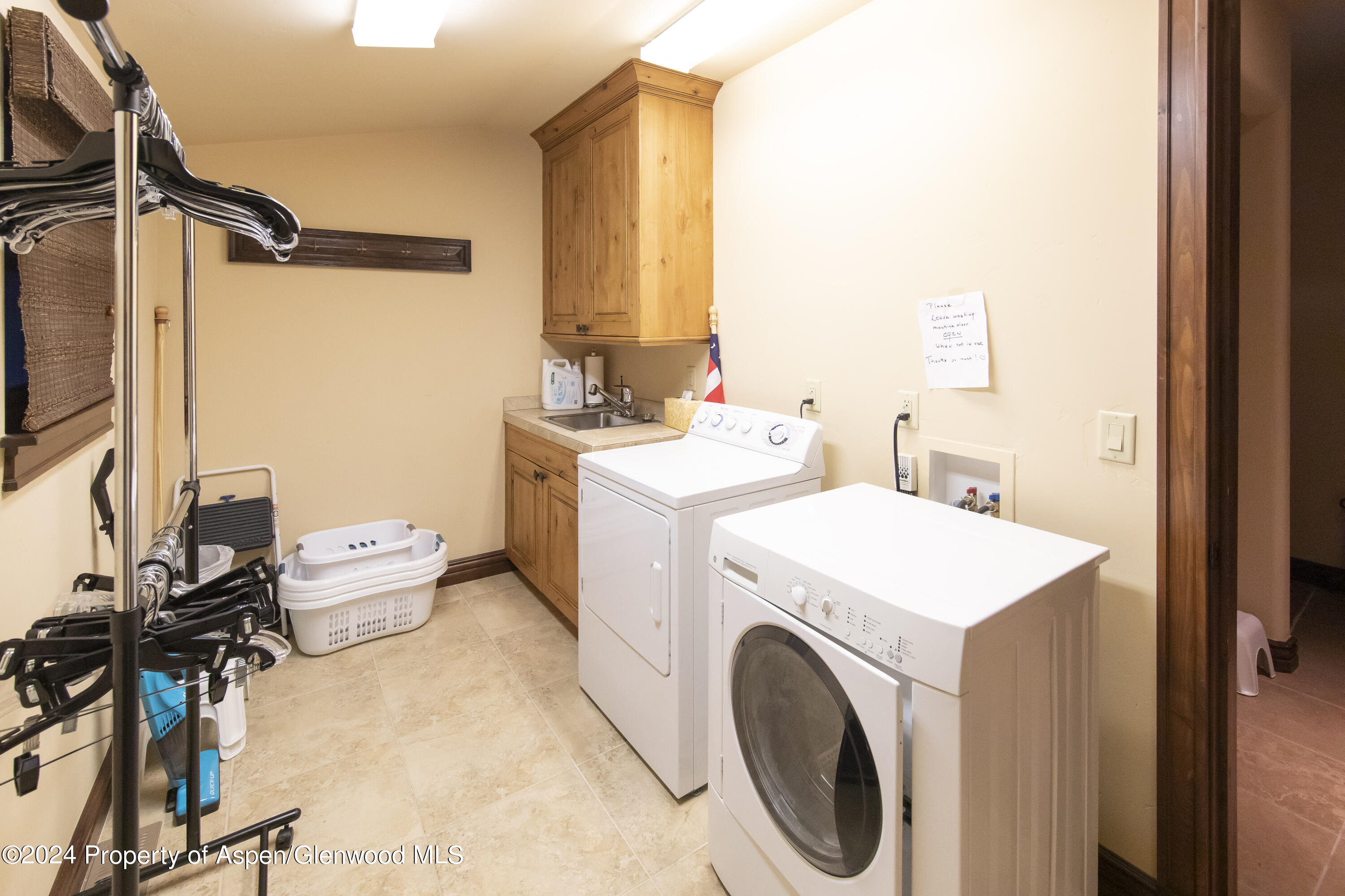 90 Cottage Drive Carbondale CO 81623