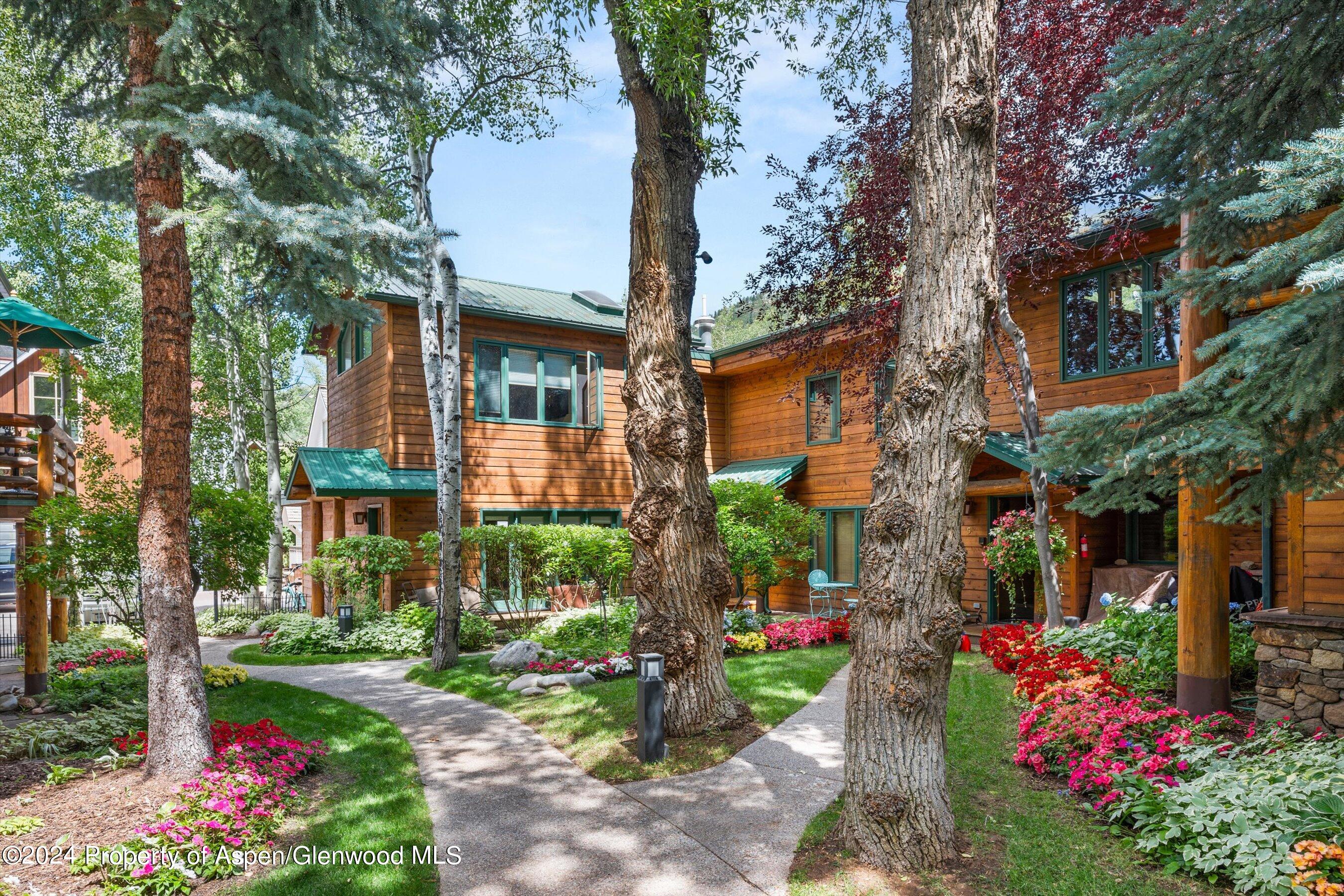 950 E Durant Avenue Aspen CO 81611