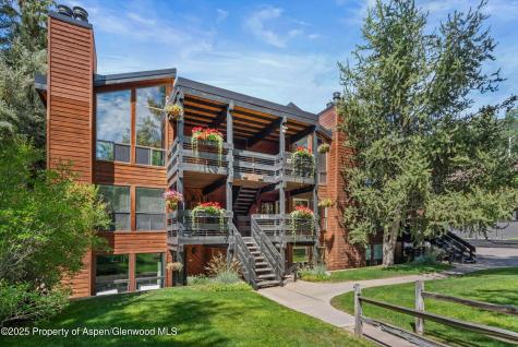824 E Hopkins Avenue Aspen CO 81611