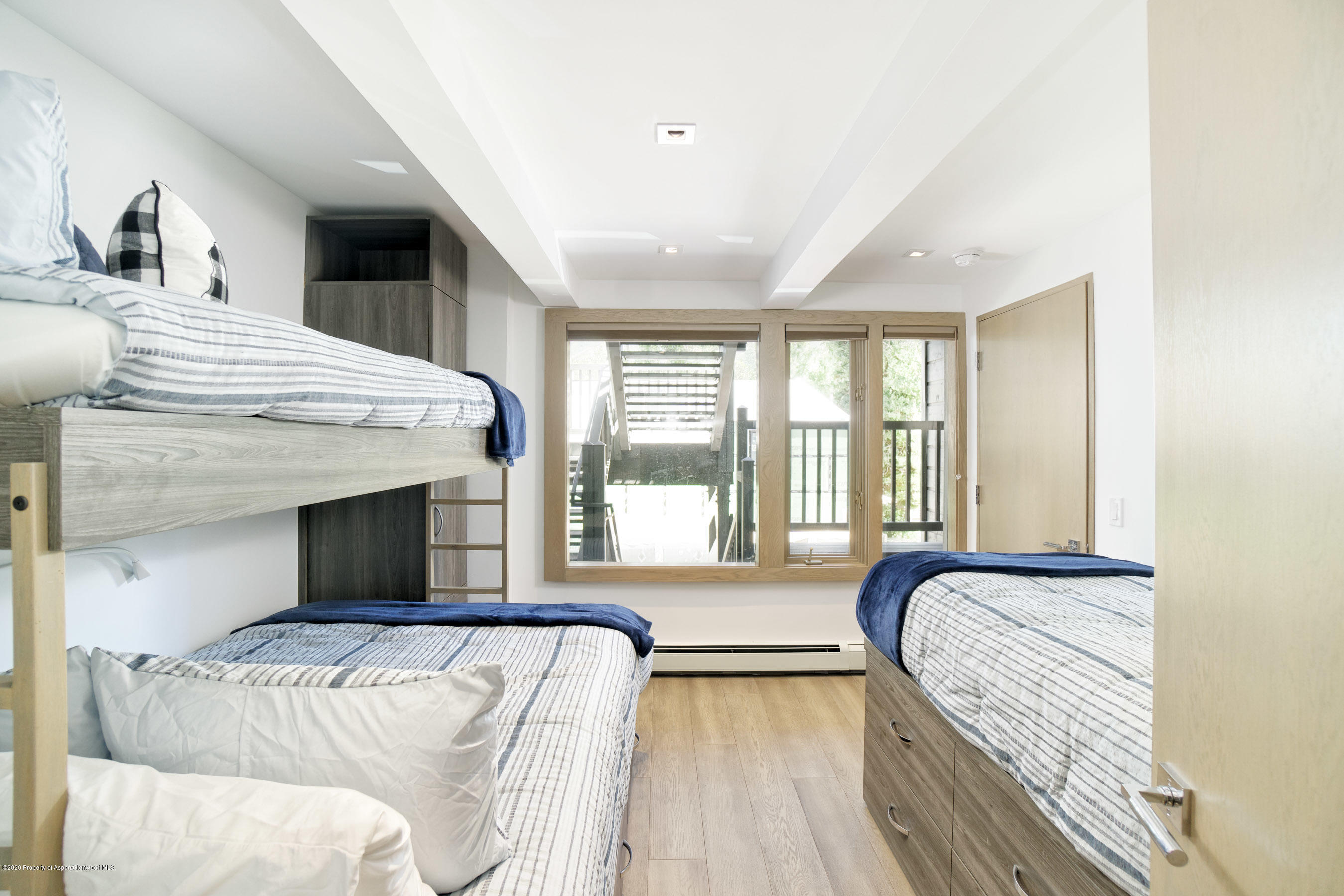 124 W Hyman Aspen CO 81611