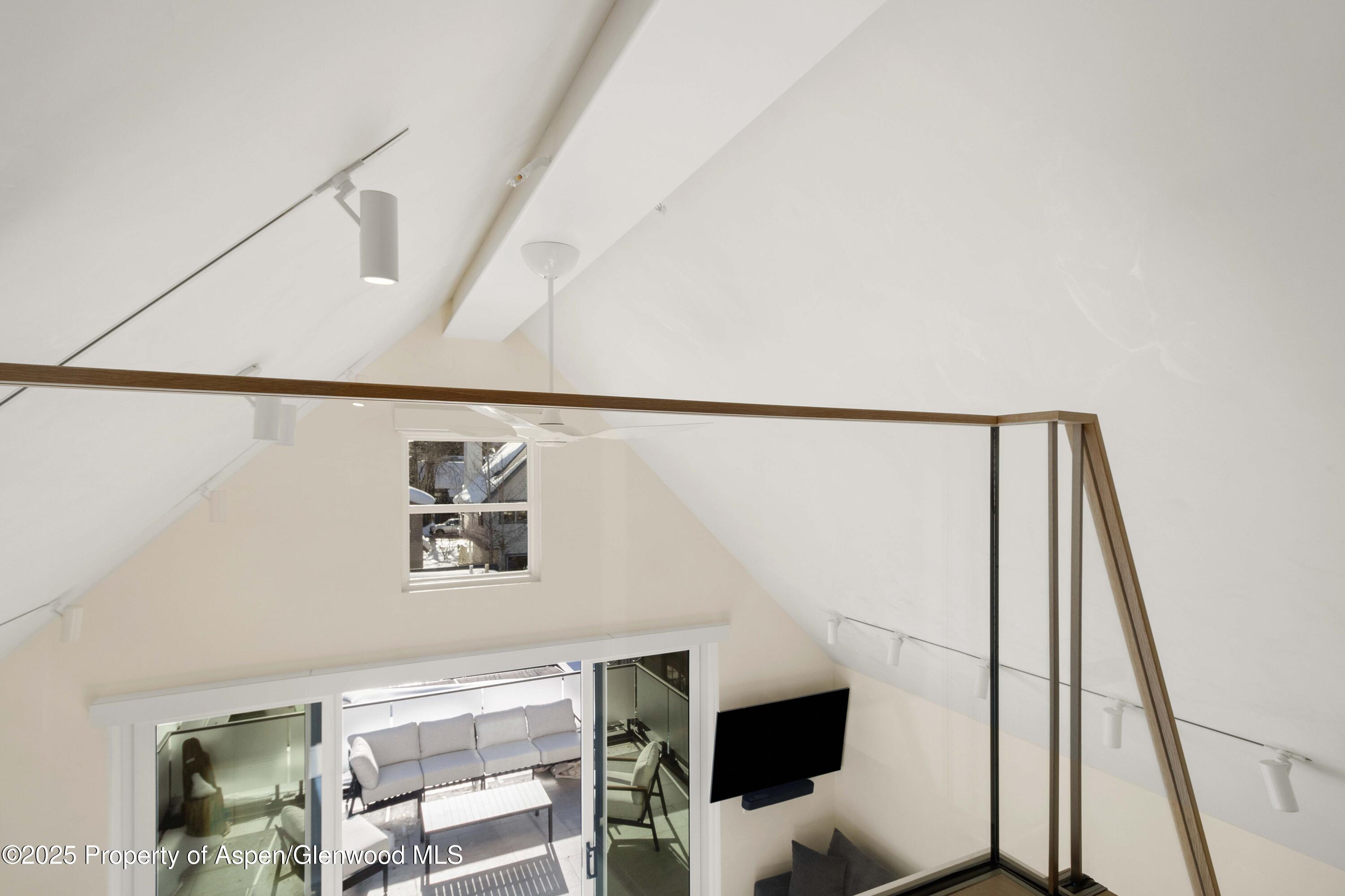 211 W Main Street Aspen CO 81611