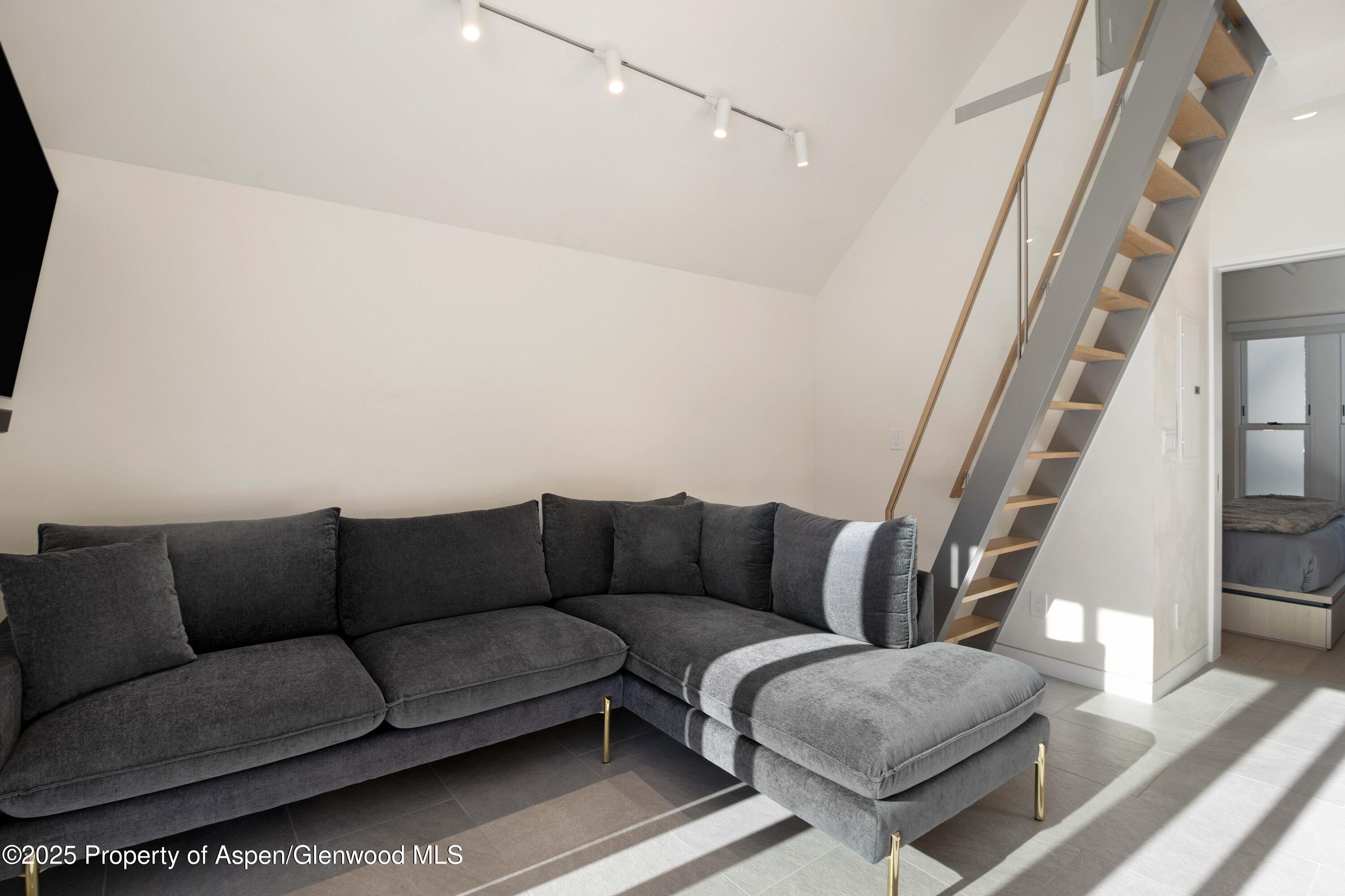 211 W Main Street Aspen CO 81611