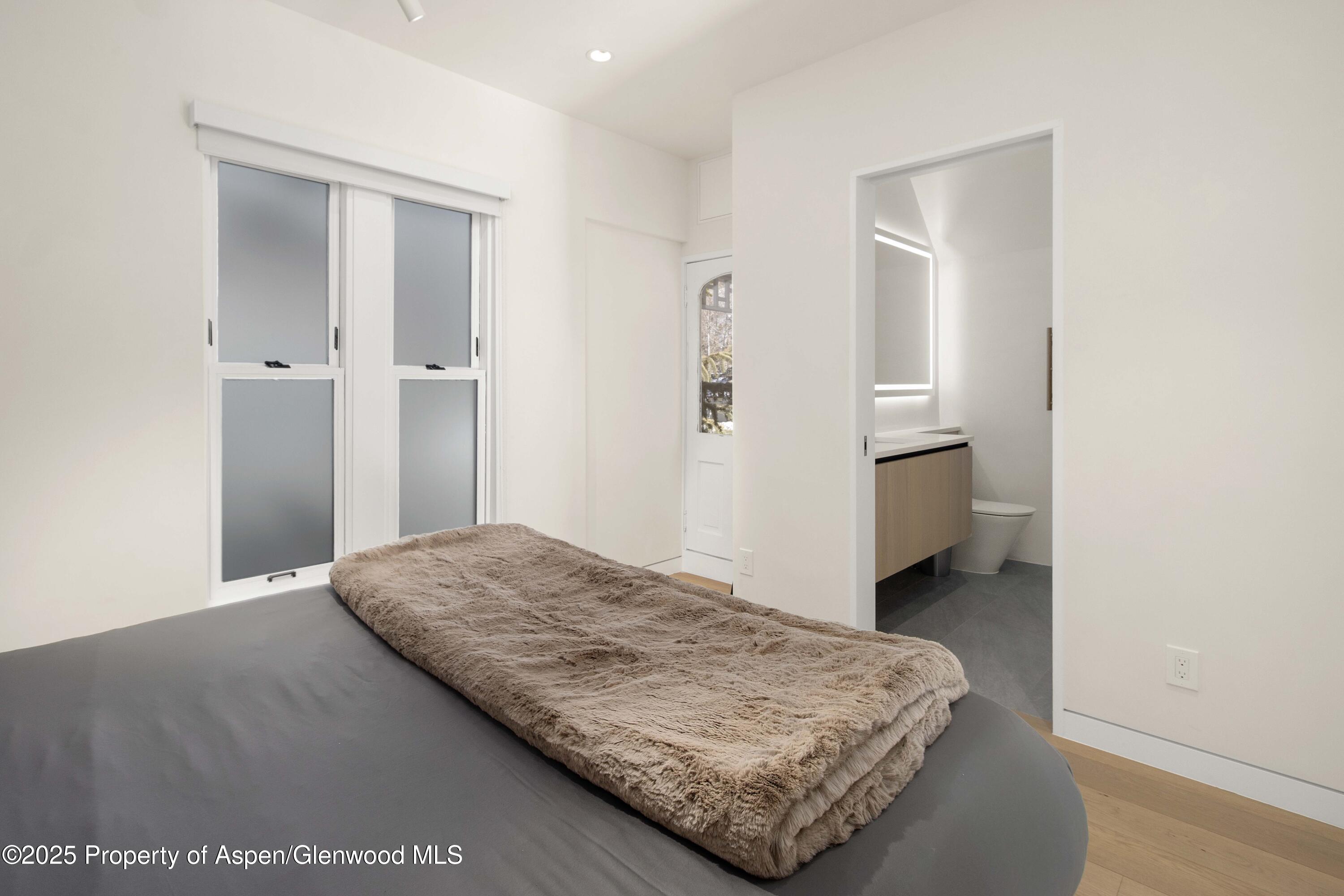 211 W Main Street Aspen CO 81611