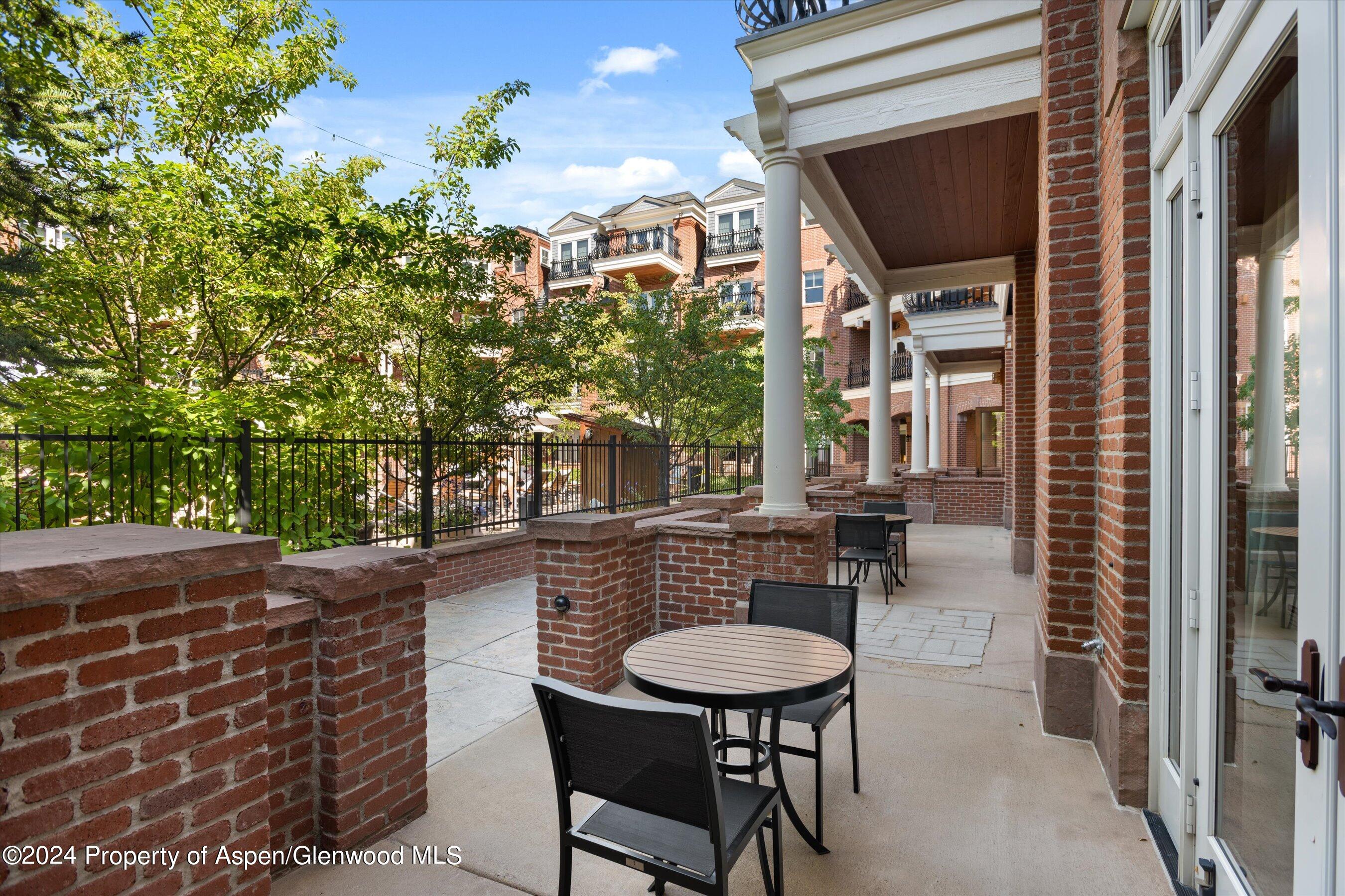 400 E Dean Street Aspen CO 81611