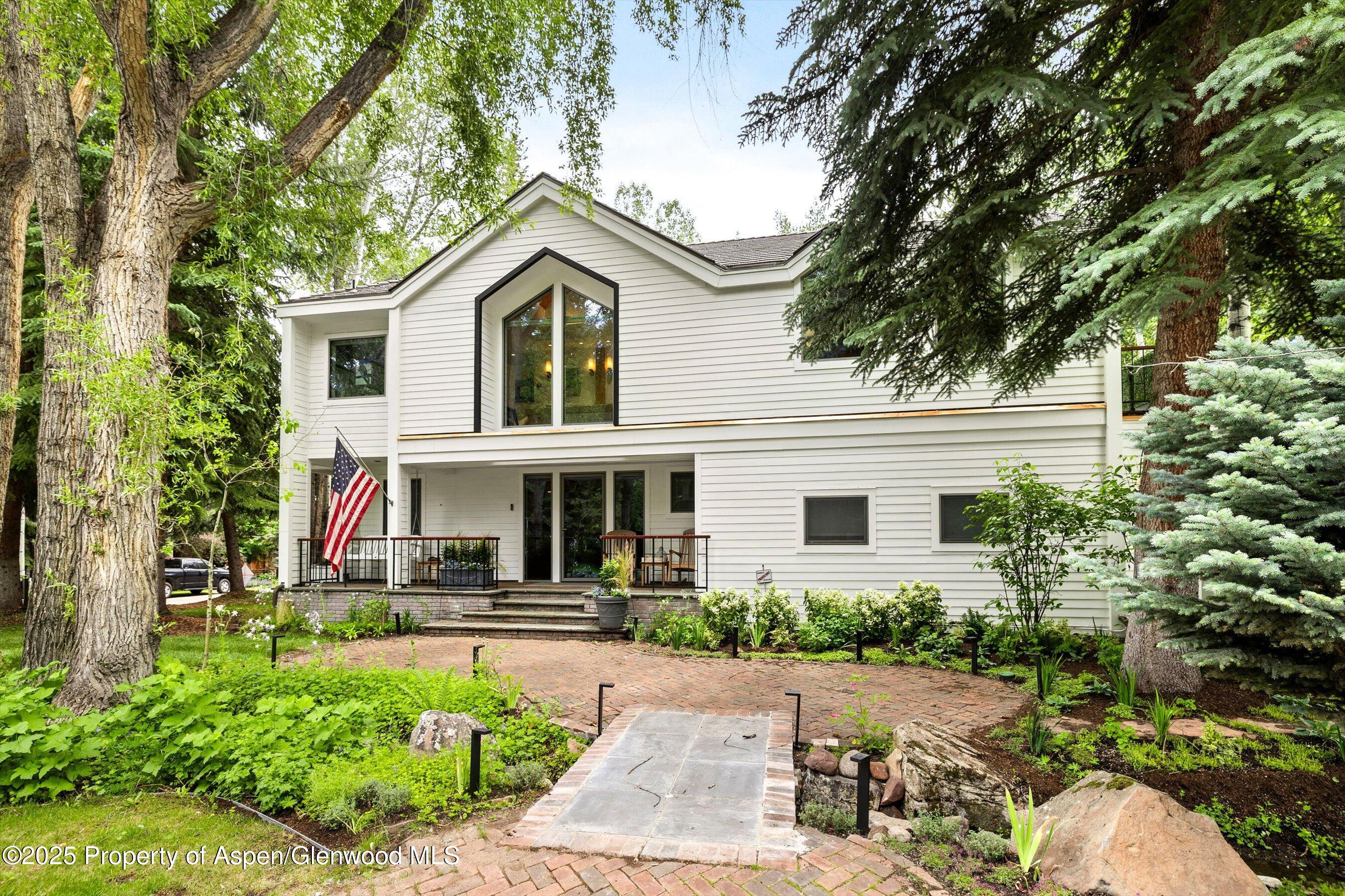 437 W Smuggler Street Aspen CO 81611