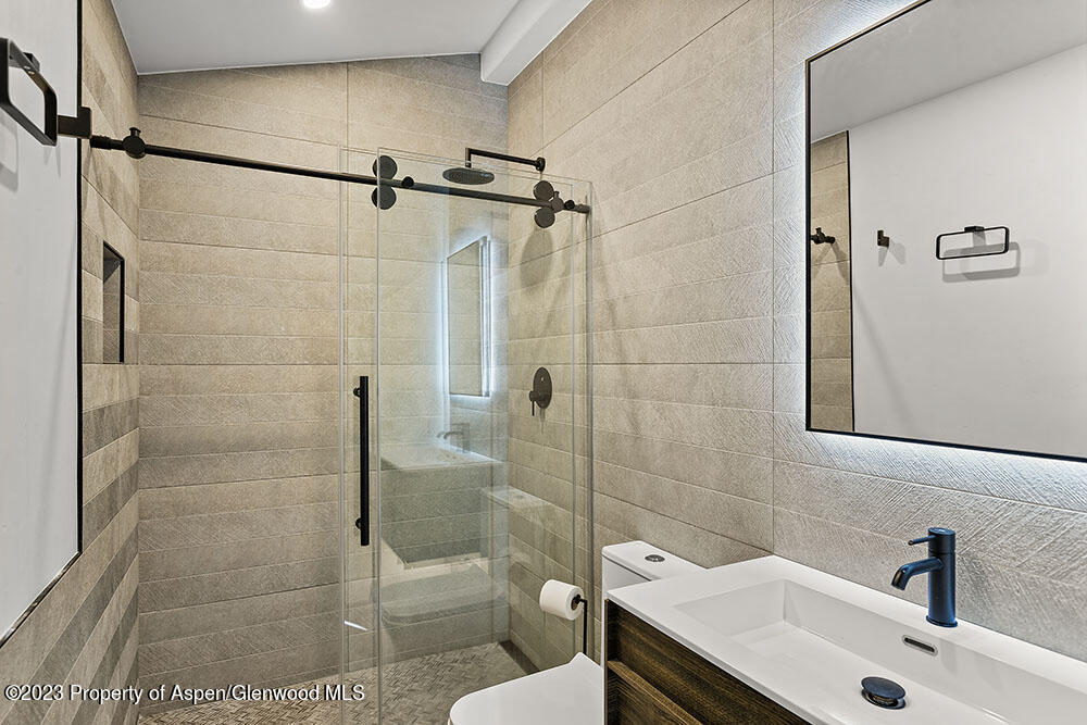 1960 Juniper Hill Road Aspen CO 81611