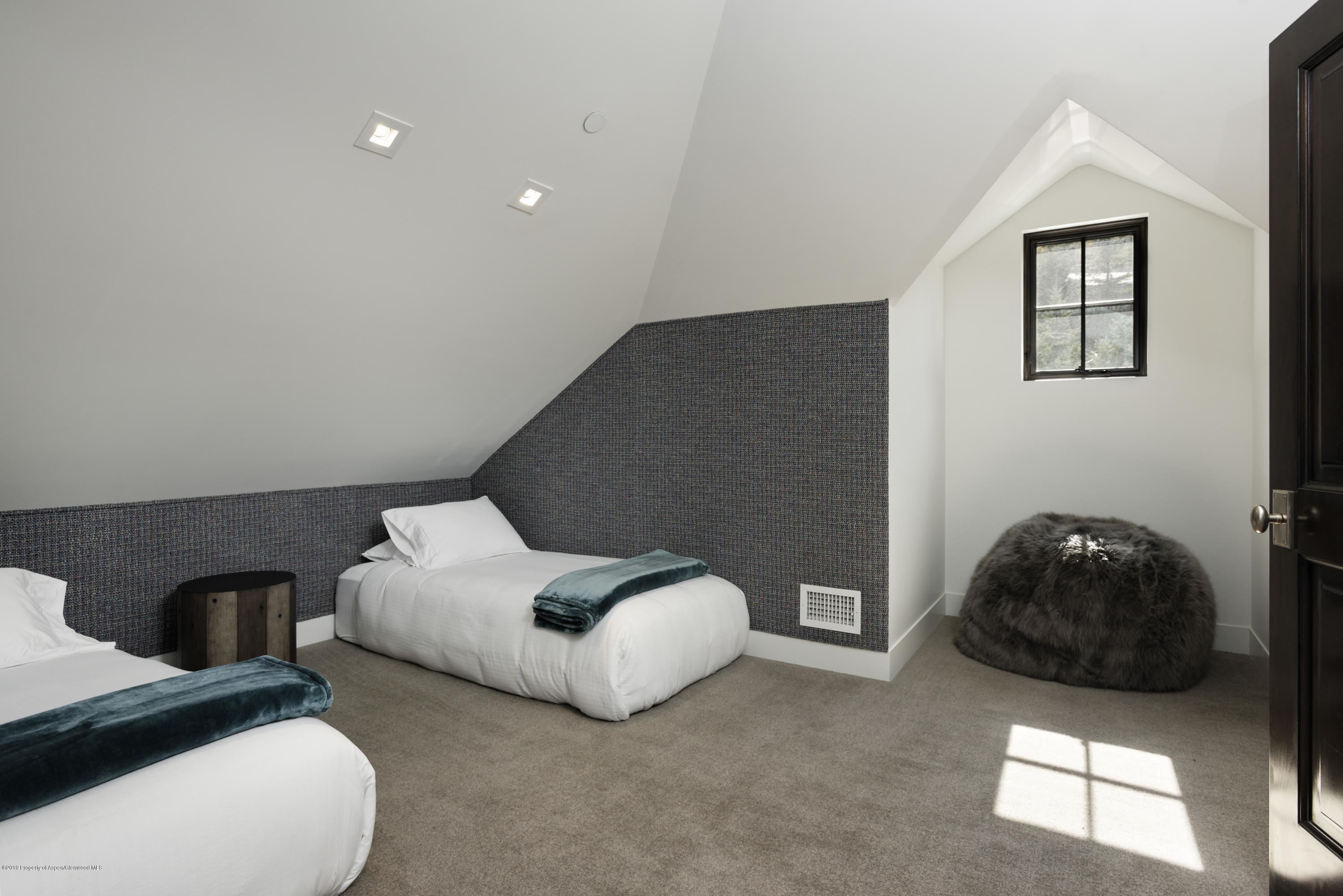 235 Exhibition Lane Aspen CO 81611