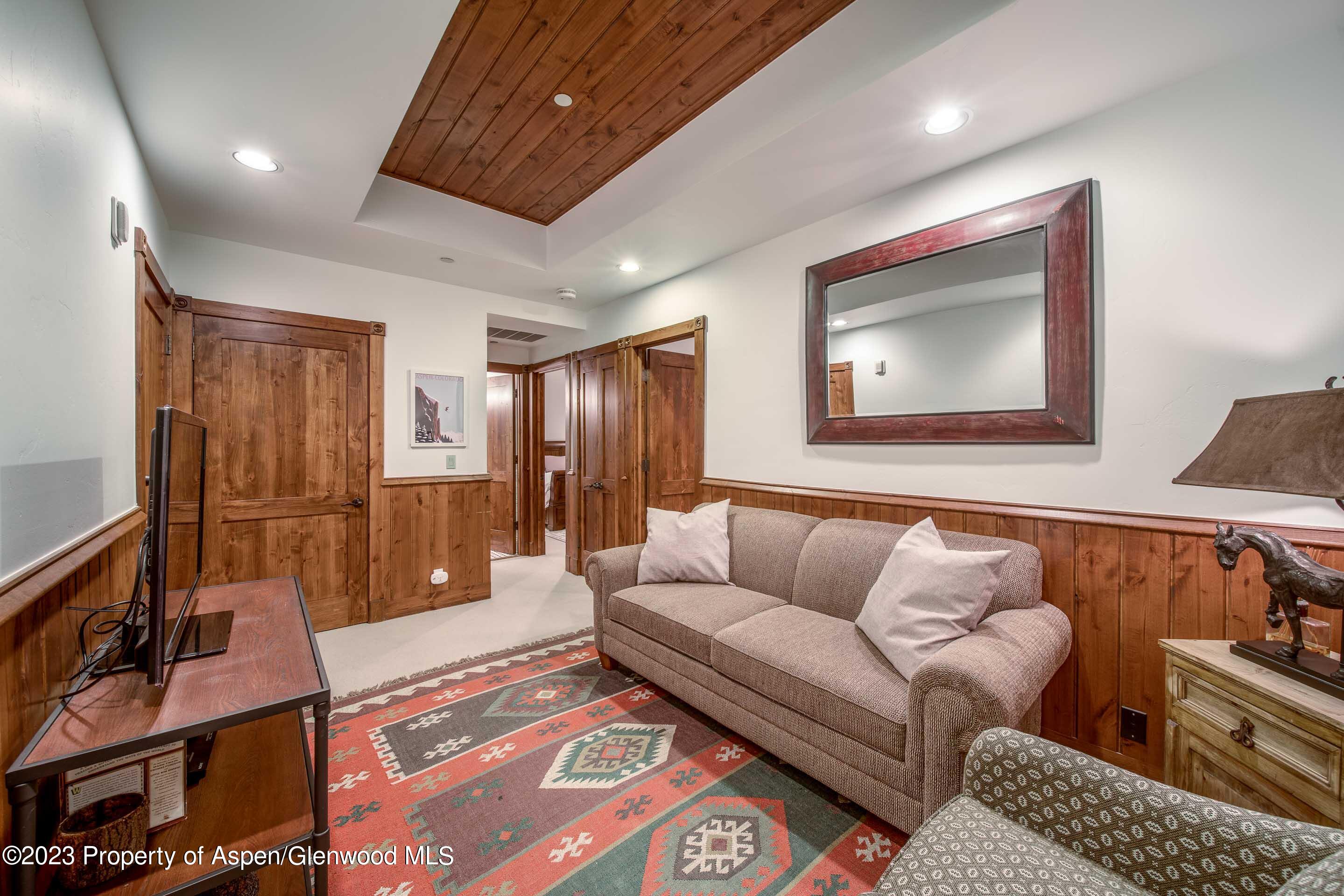 503 W Main Street Aspen CO 81611