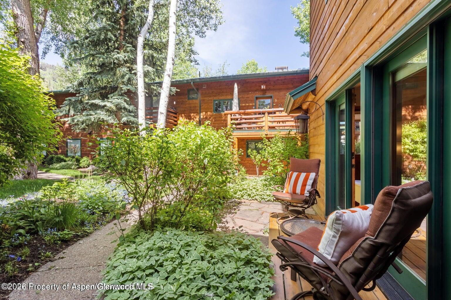 960 E Durant Avenue Aspen CO 81611