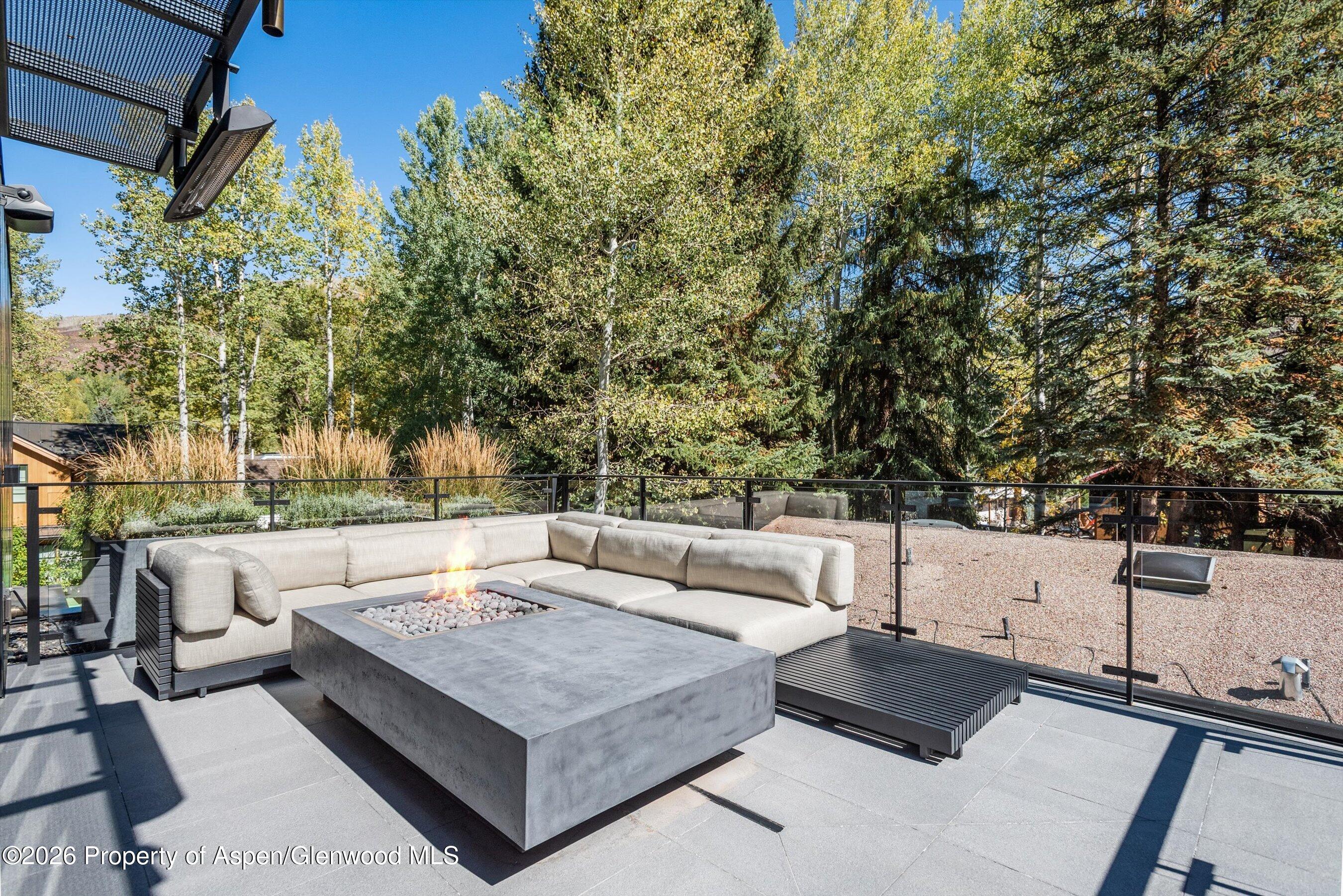 411 Pearl Court Aspen CO 81611
