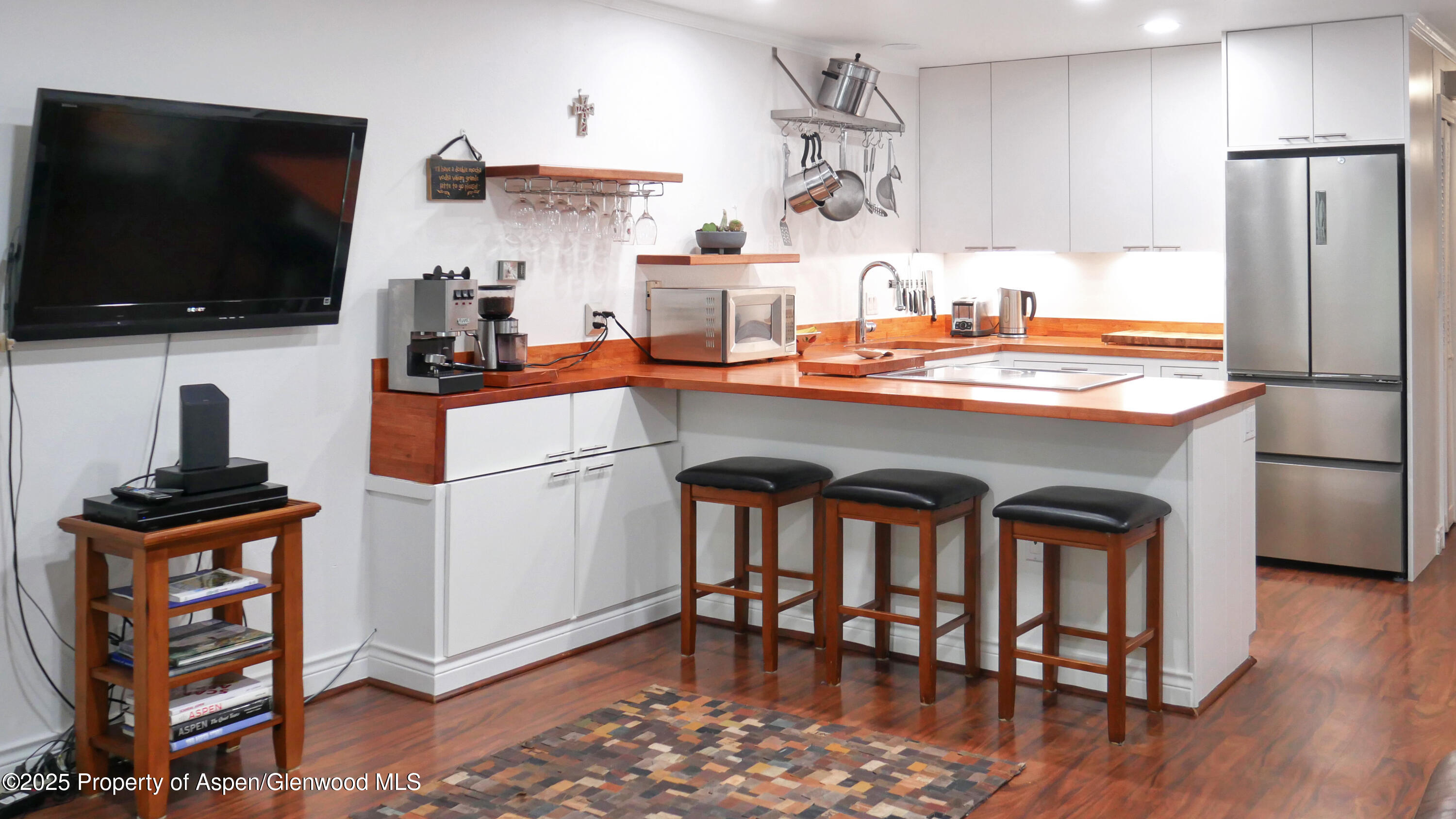 100 E Dean Street Aspen CO 81611