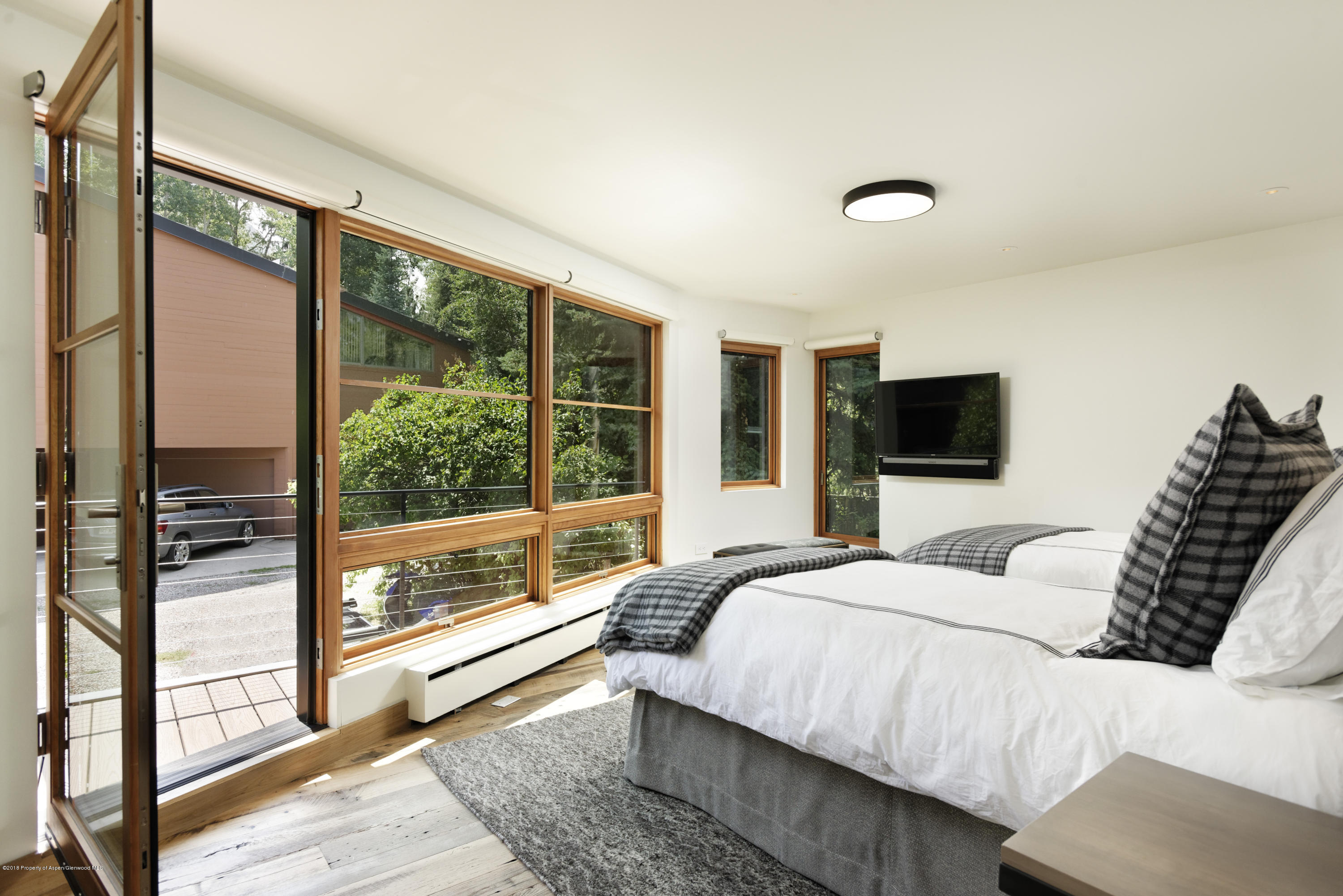 411 W Francis Street Aspen CO 81611