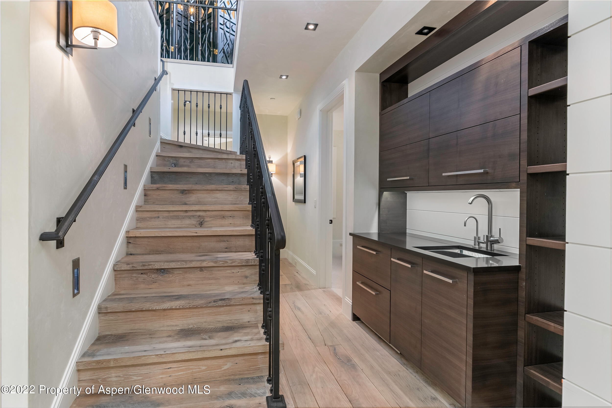 135 W Hopkins Avenue Aspen CO 81611