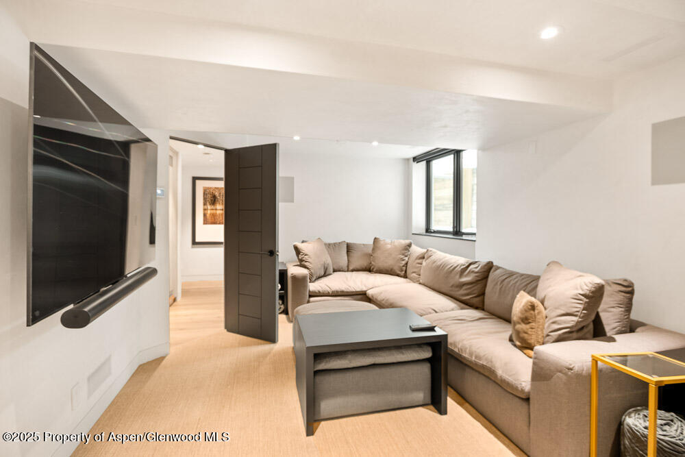 100 N 8th Street Aspen CO 81611