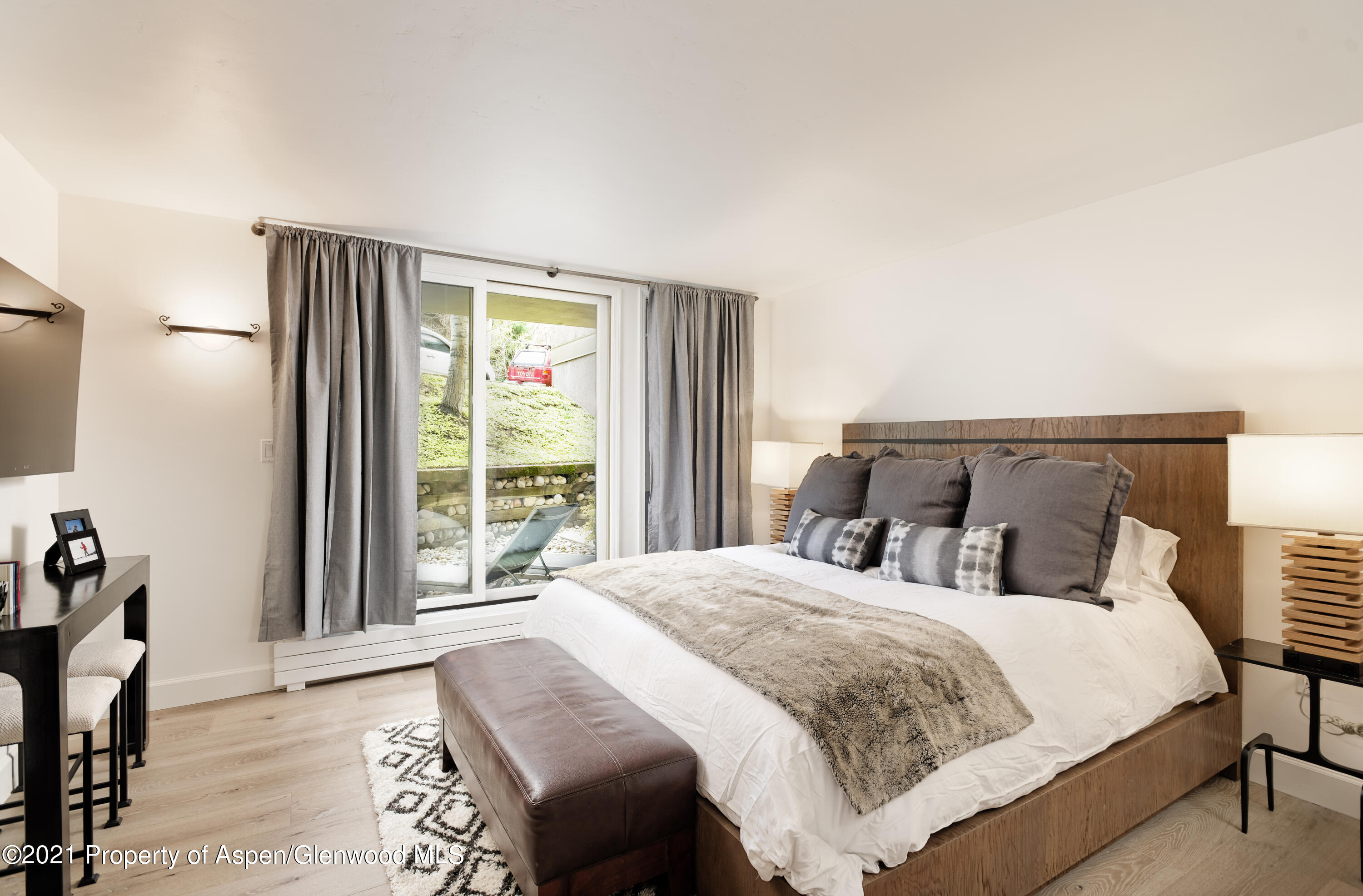 800 E Hopkins Avenue Aspen CO 81611