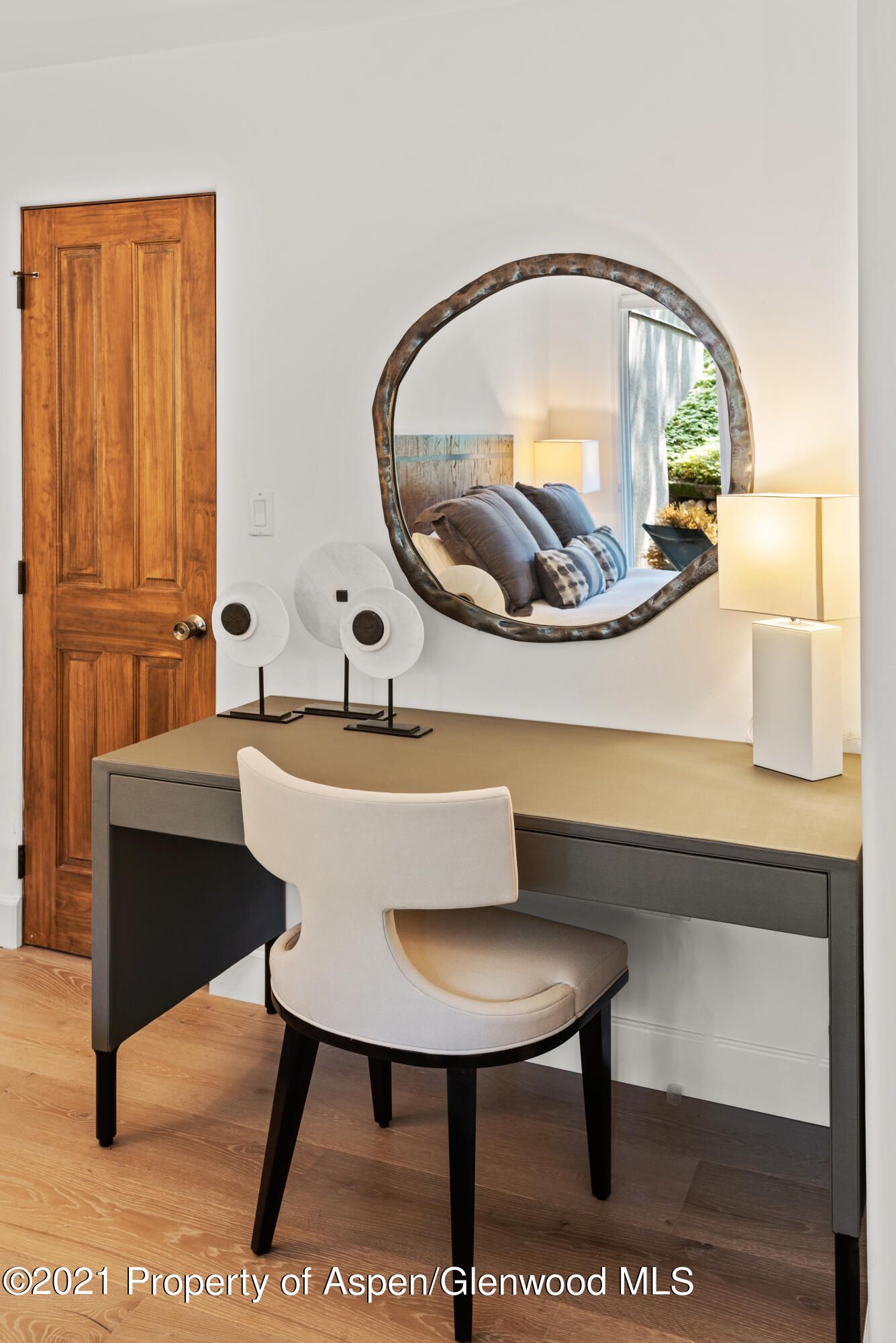 800 E Hopkins Avenue Aspen CO 81611