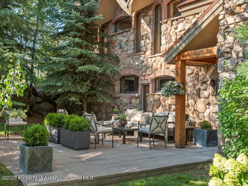 26 Bunker Loop Aspen CO 81611