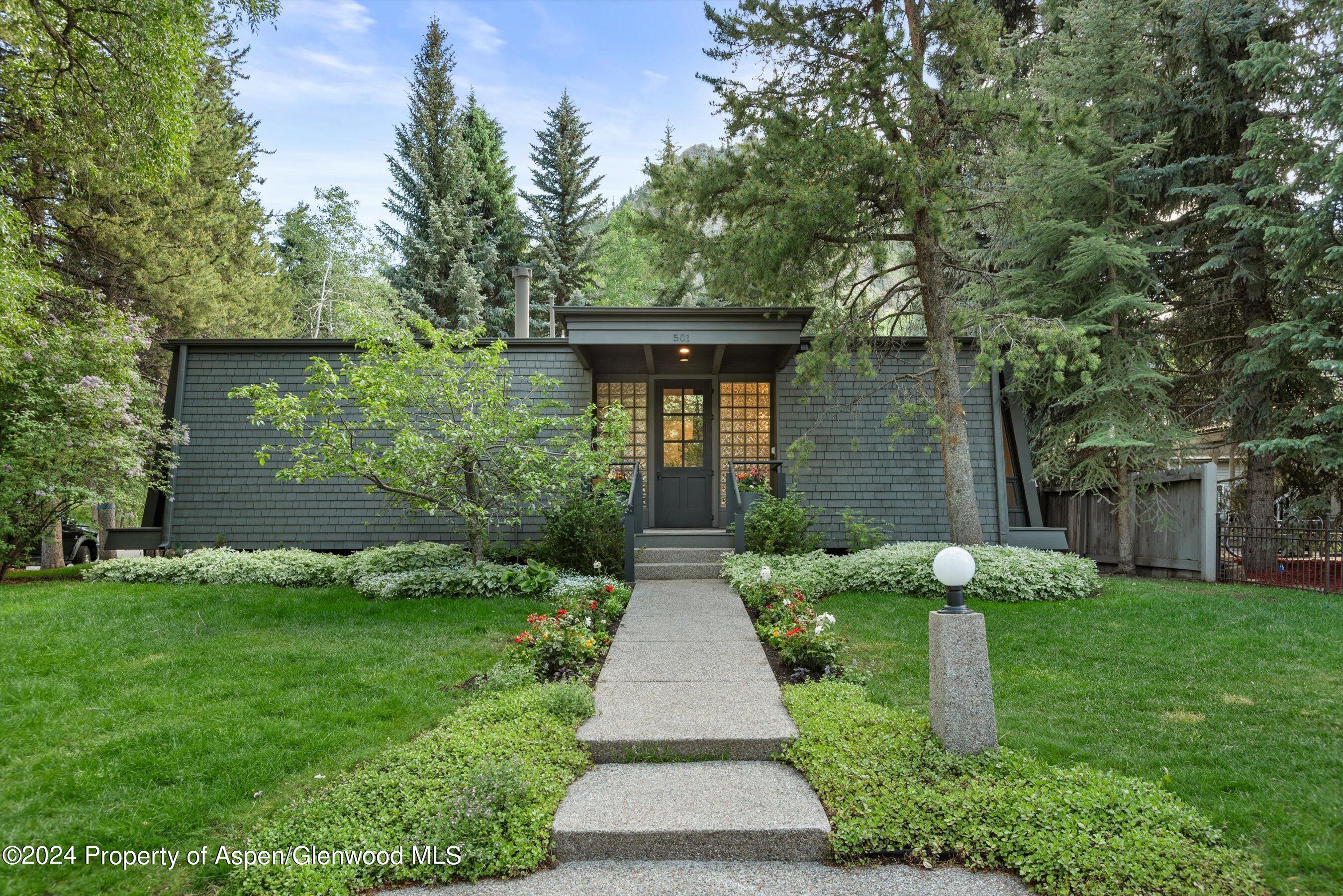 Aspen CO, 501 W Bleeker Street
