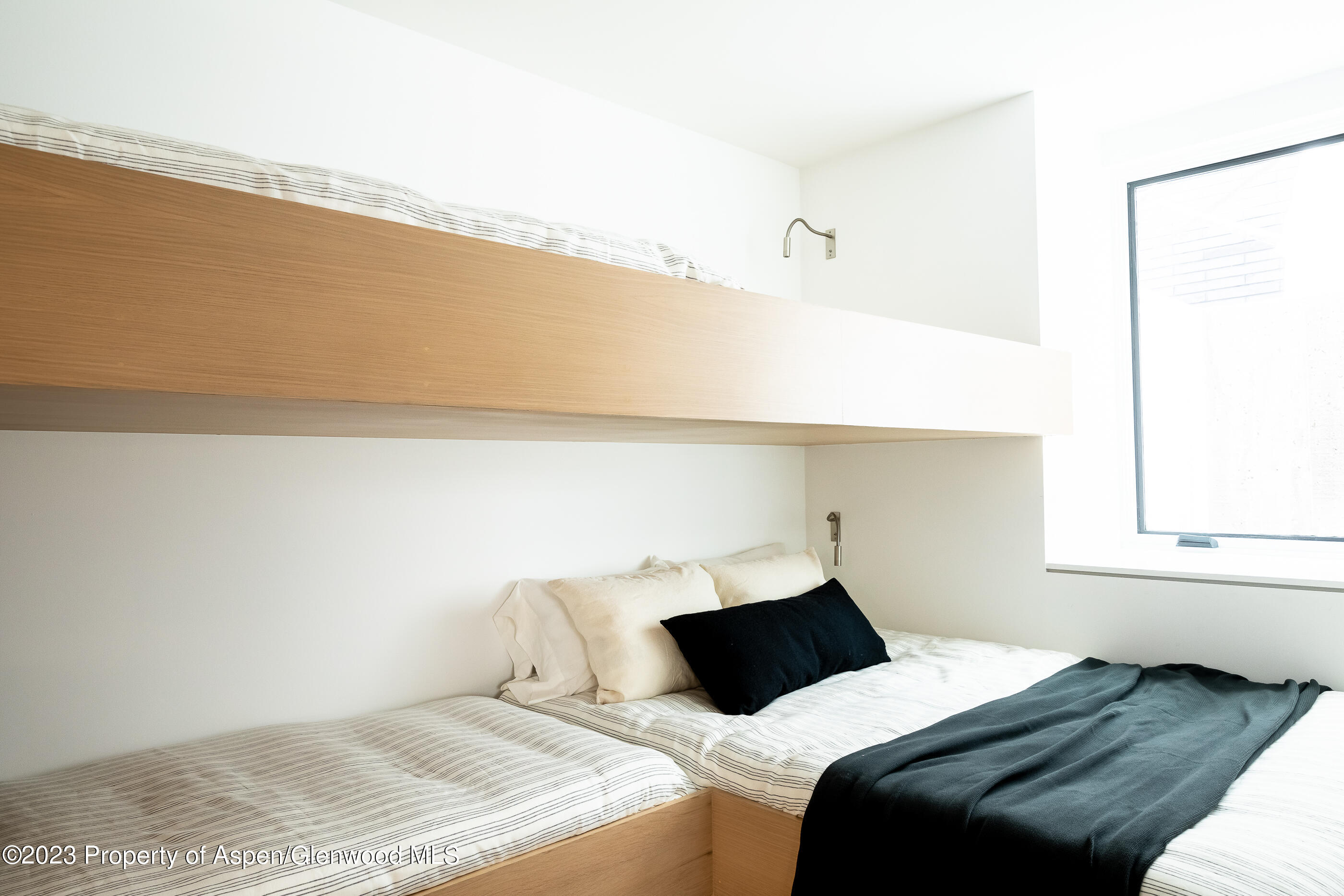 125 W Main Street Aspen CO 81611