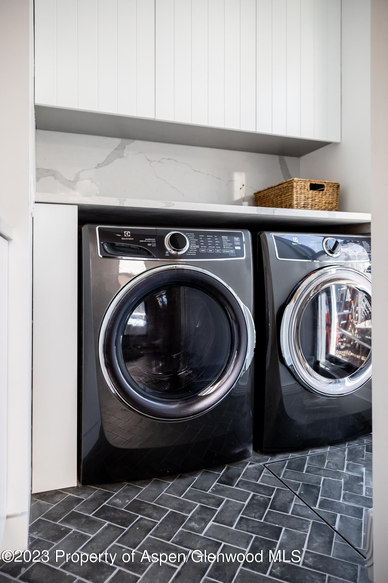 125 W Main Street Aspen CO 81611