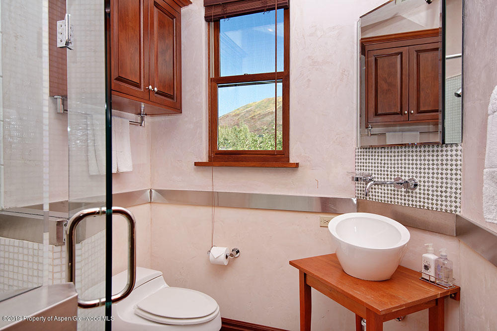 945 E Cooper Avenue Aspen CO 81611