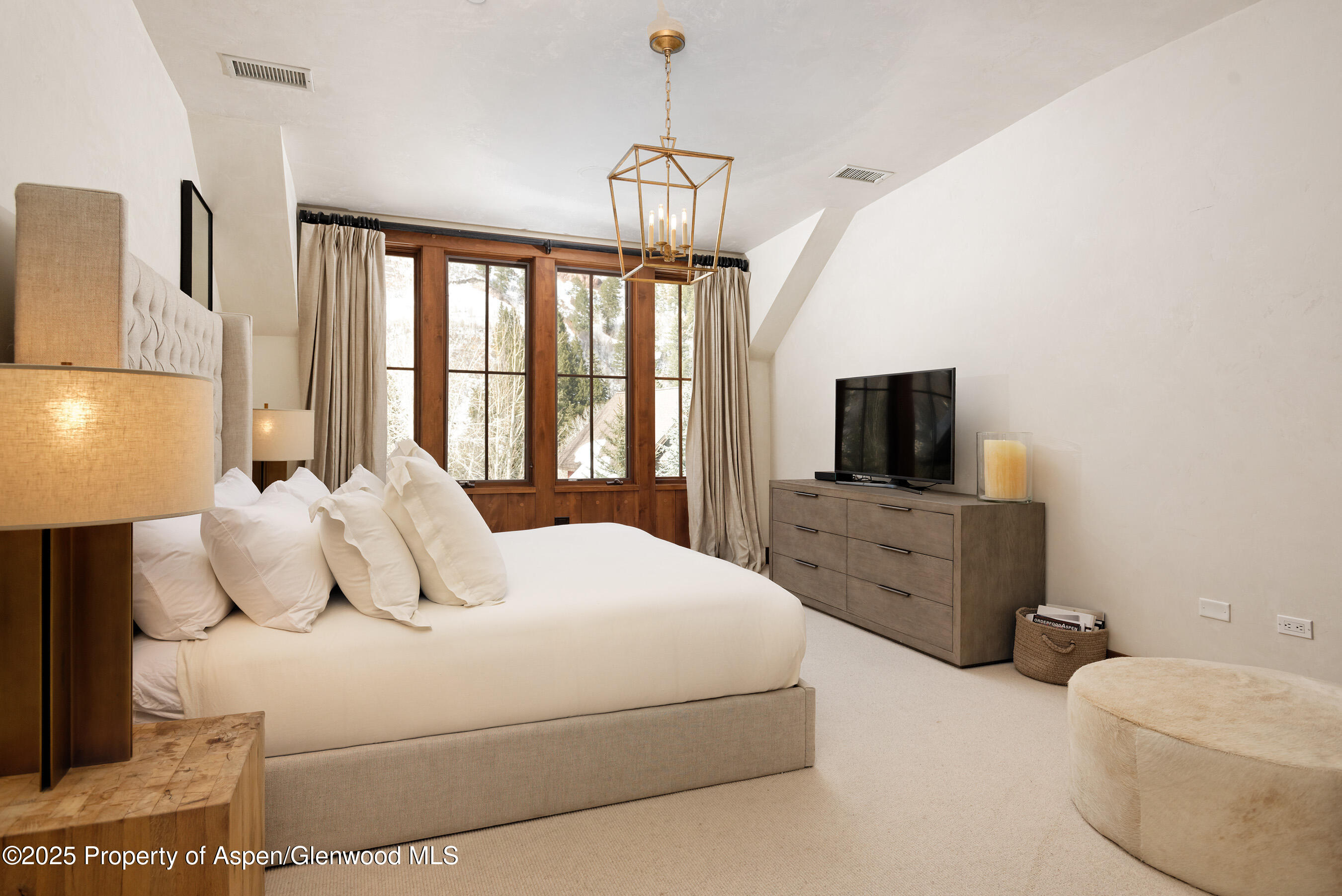 58 Exhibition Lane Aspen CO 81611