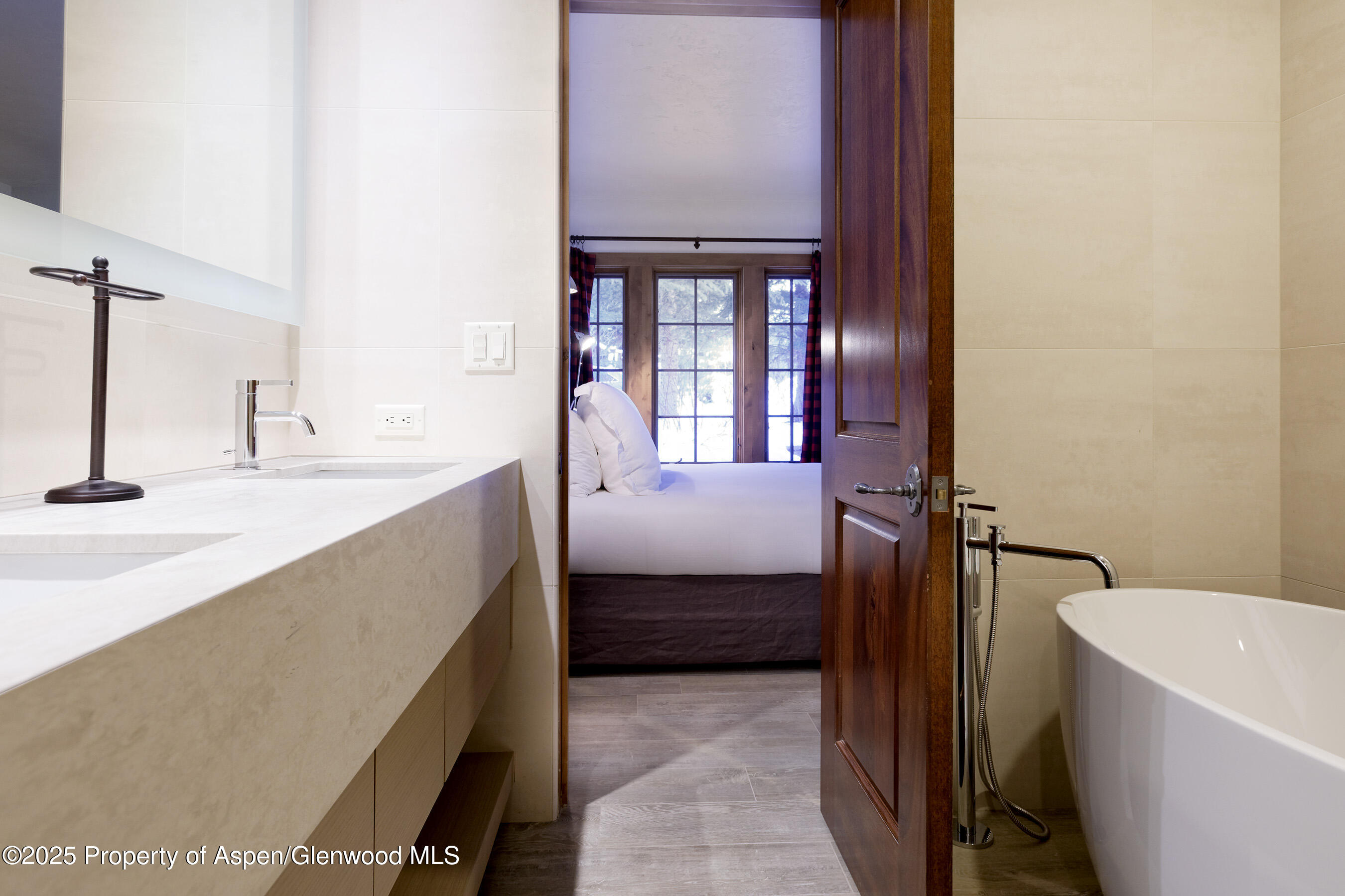 58 Exhibition Lane Aspen CO 81611