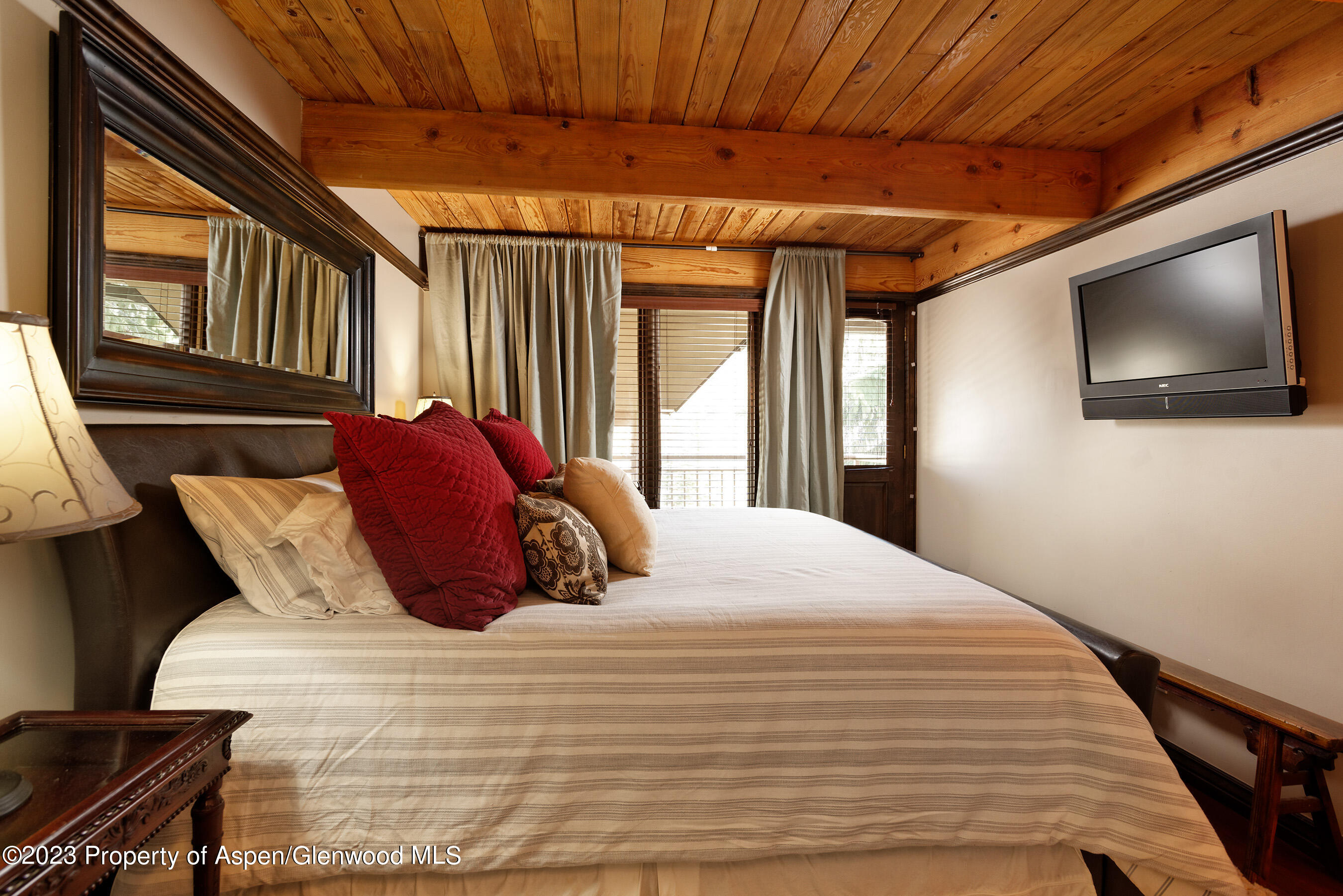 39060 Highway 82 Aspen CO 81611